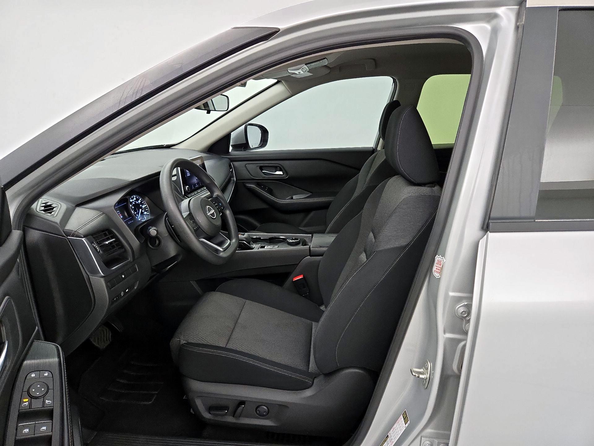 Thumbnail: 2024 Nissan Rogue - 11