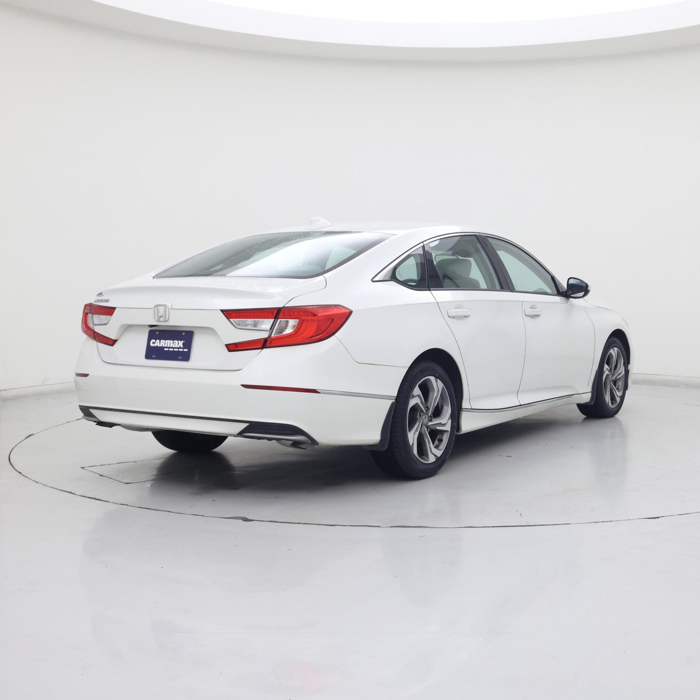 Thumbnail: 2018 Honda Accord - 8