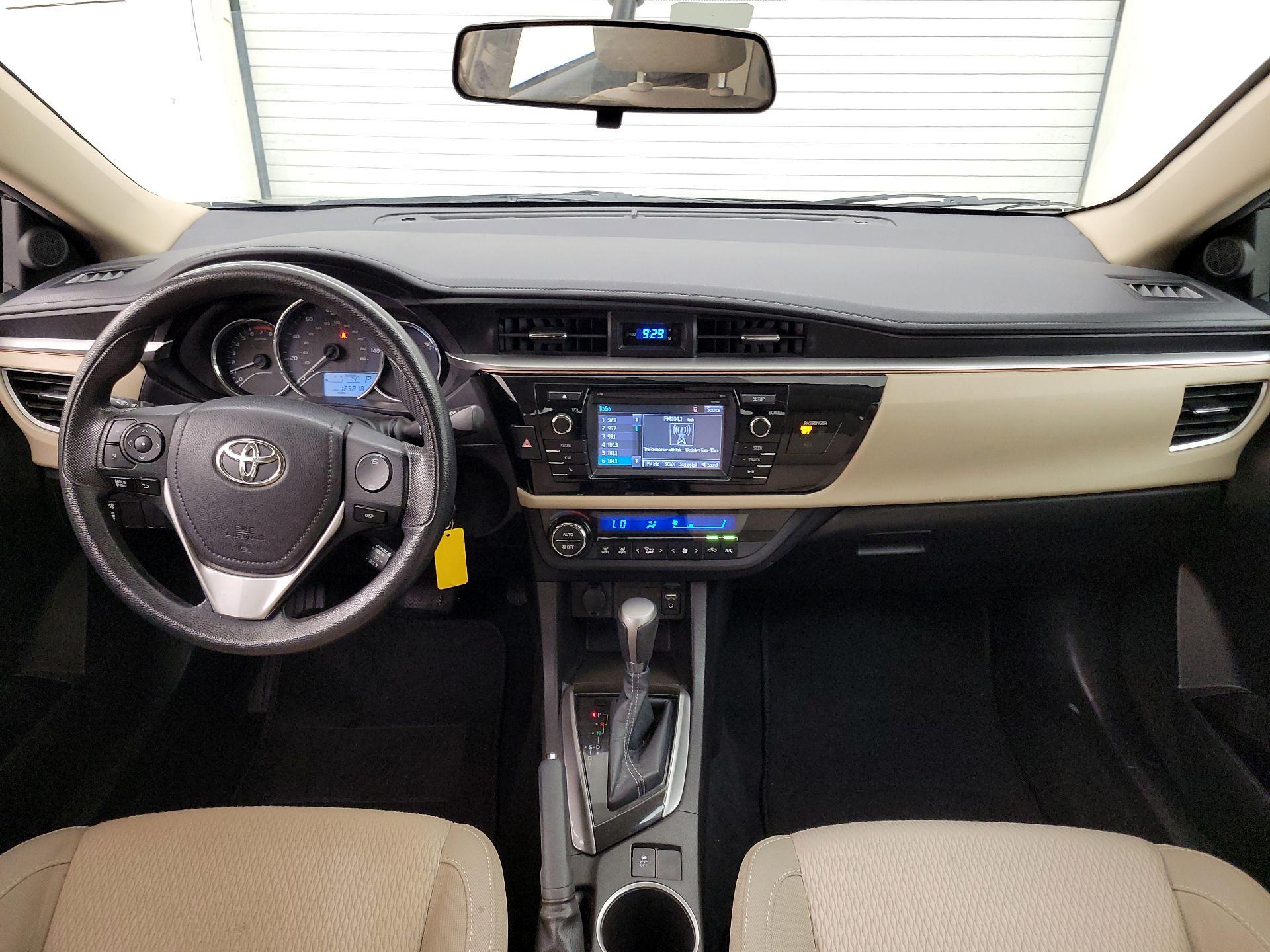 Thumbnail: 2014 Toyota Corolla - 9