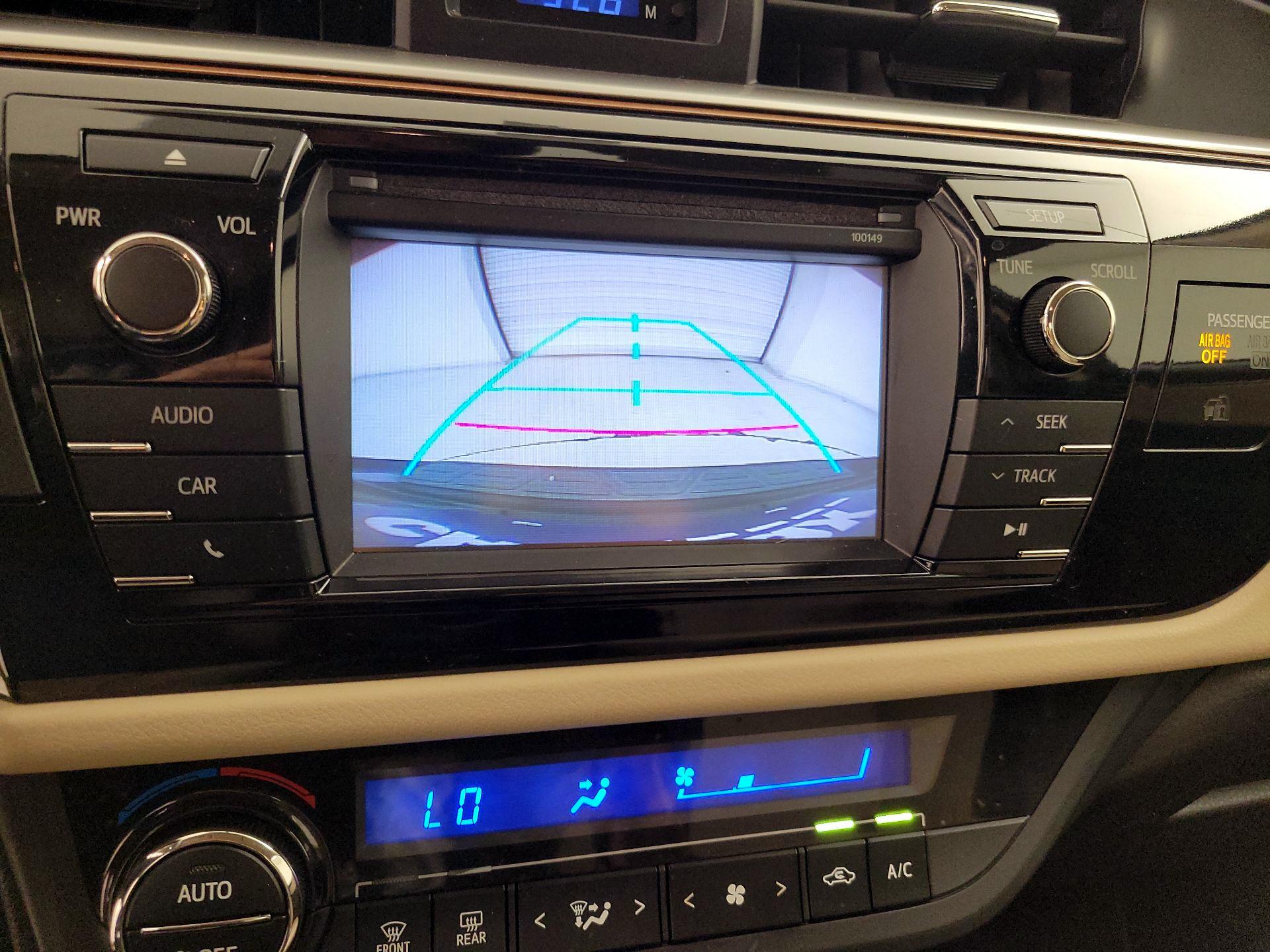 Thumbnail: 2014 Toyota Corolla - 14