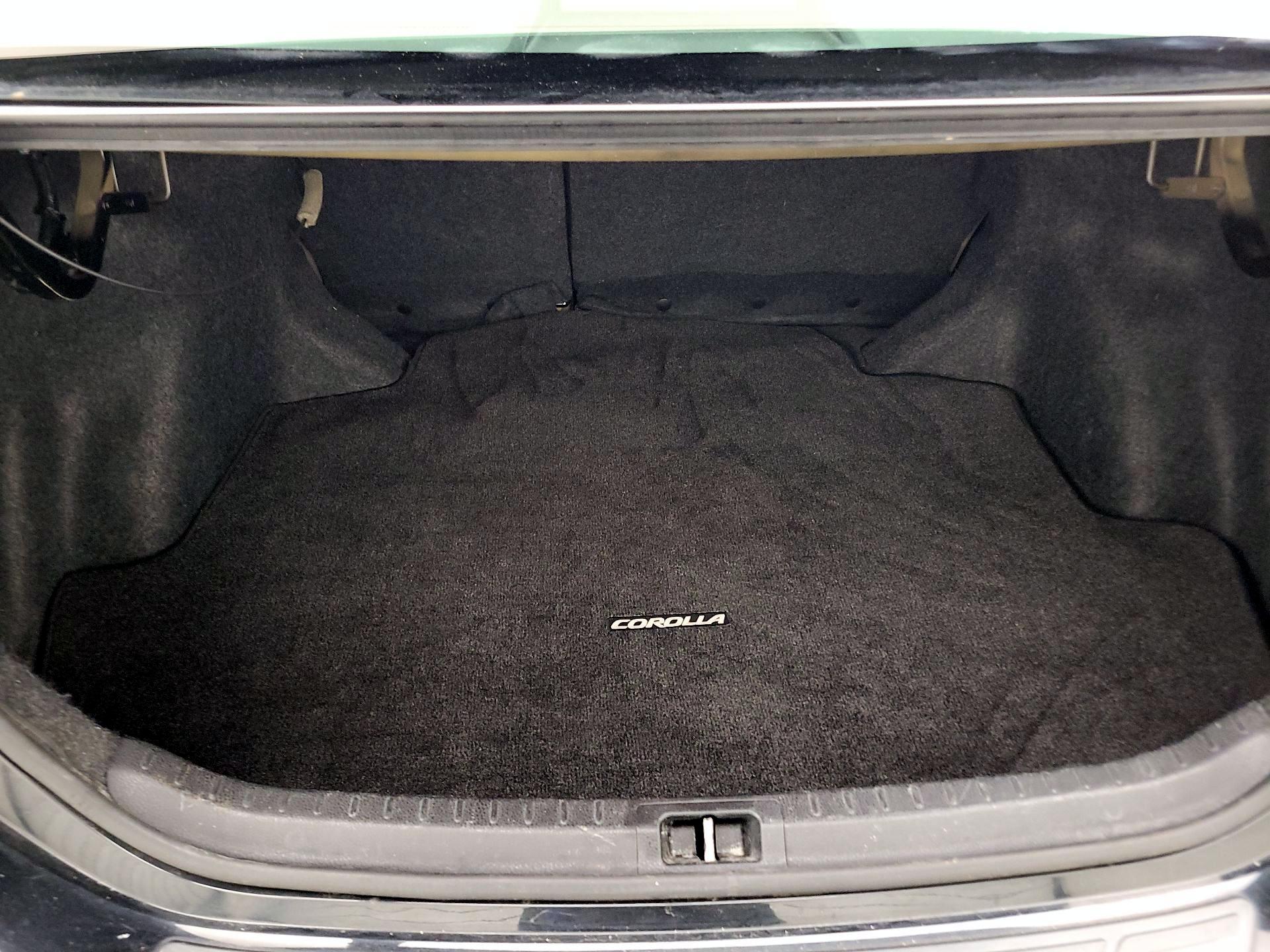 Thumbnail: 2014 Toyota Corolla - 20