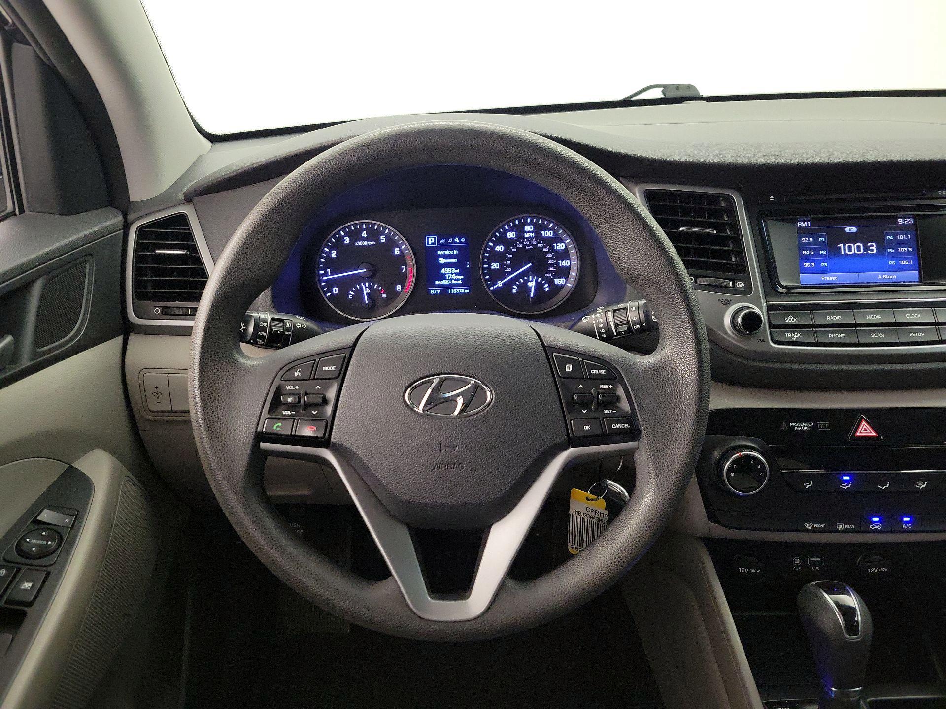 Thumbnail: 2017 Hyundai Tucson - 10