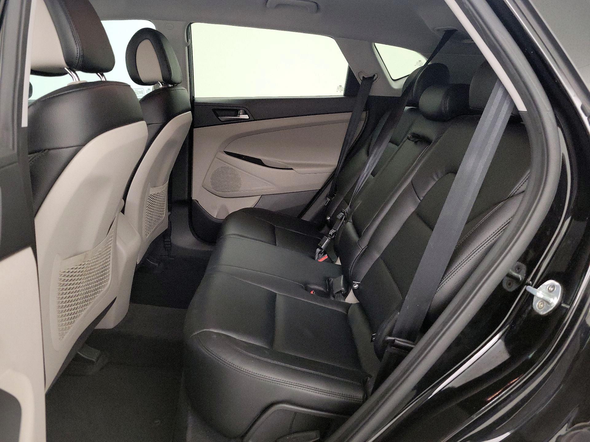 Thumbnail: 2017 Hyundai Tucson - 18