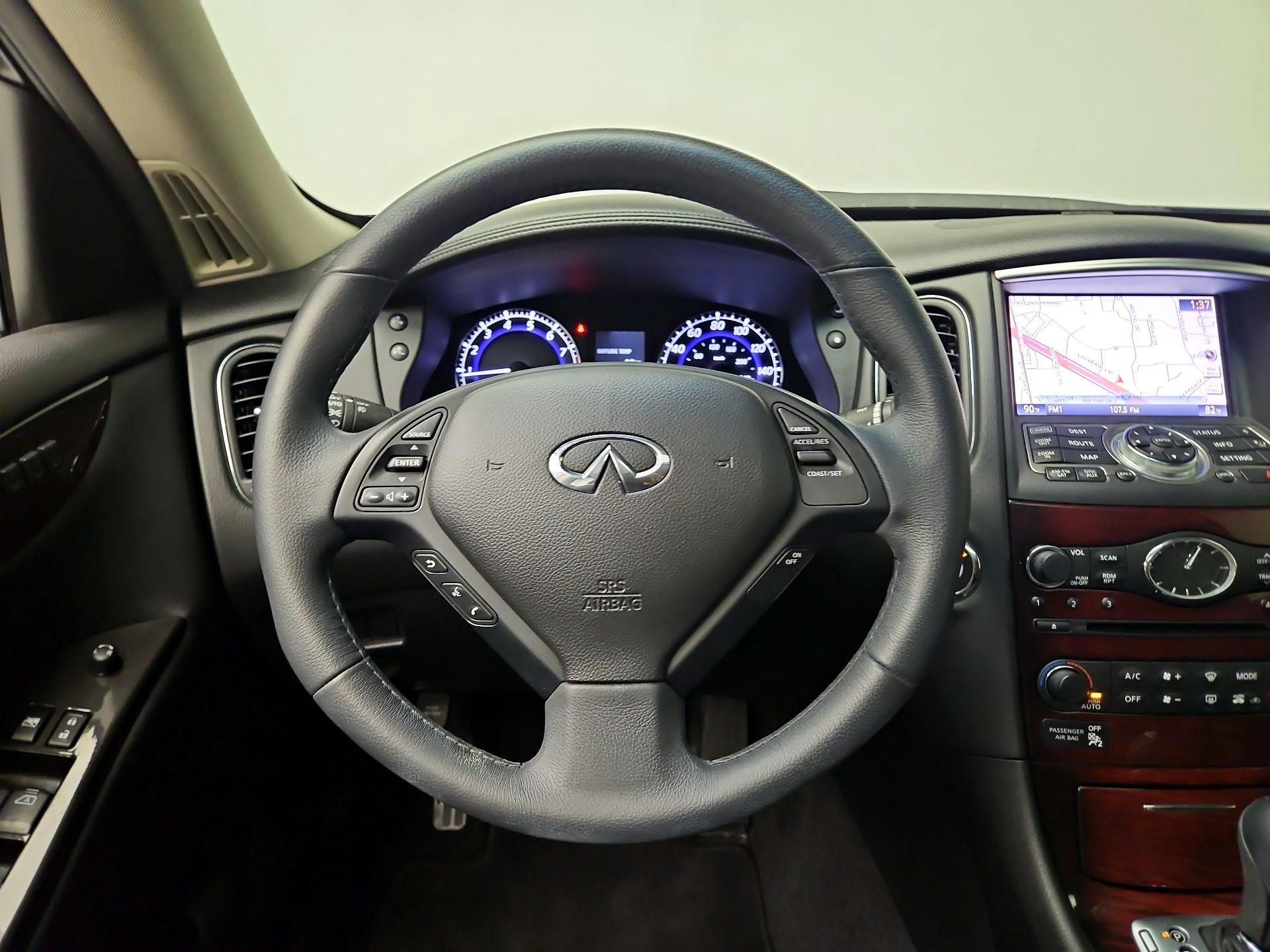 Thumbnail: 2016 INFINITI QX50 - 10
