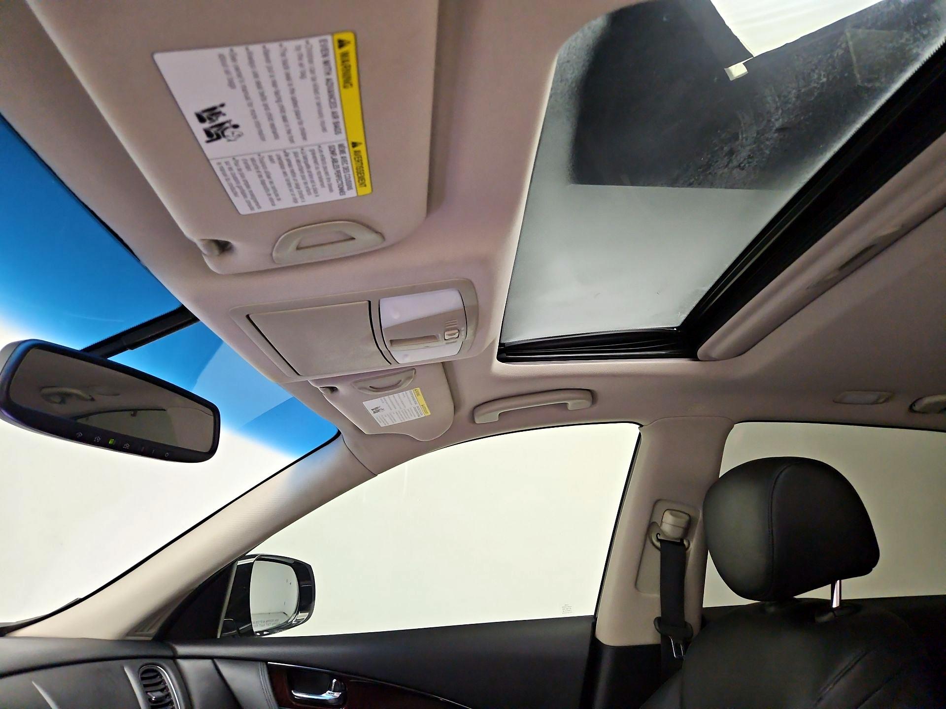 Thumbnail: 2016 INFINITI QX50 - 20