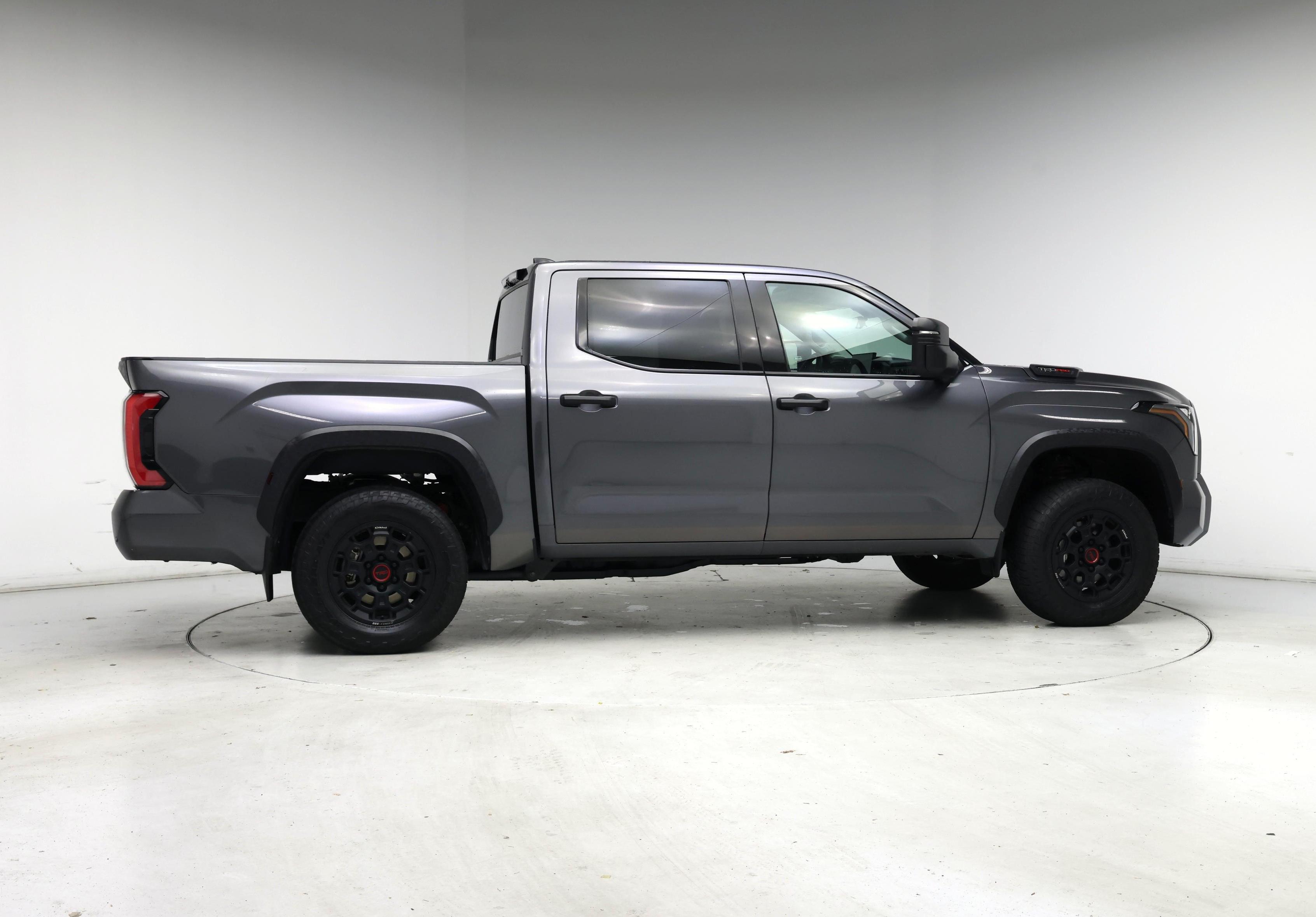 Thumbnail: 2023 Toyota Tundra - 7