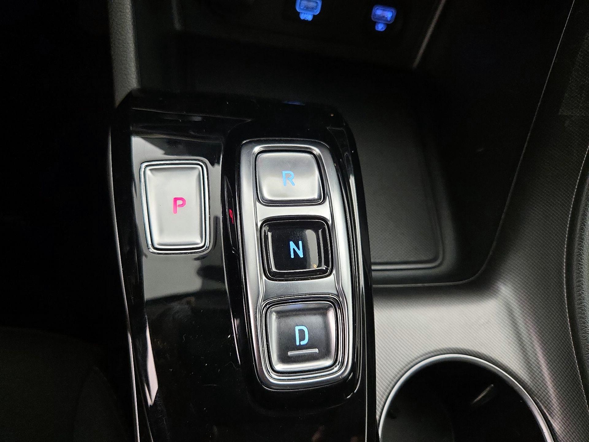 Thumbnail: 2023 Hyundai Sonata - 18