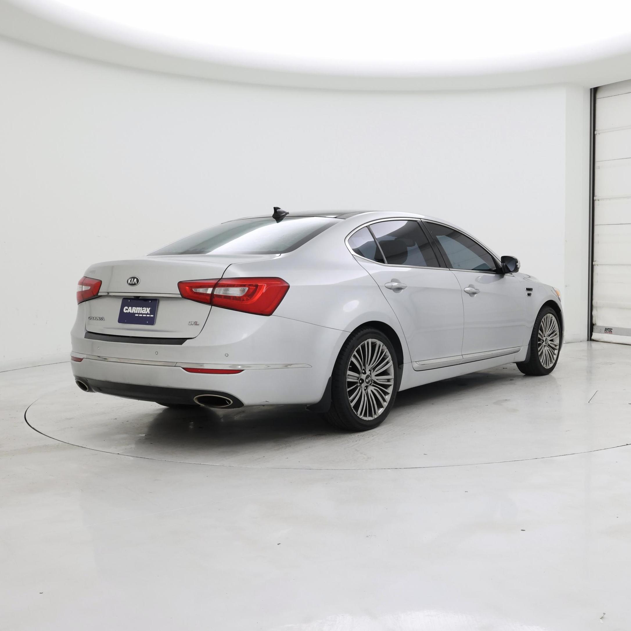 Thumbnail: 2016 Kia Cadenza - 8