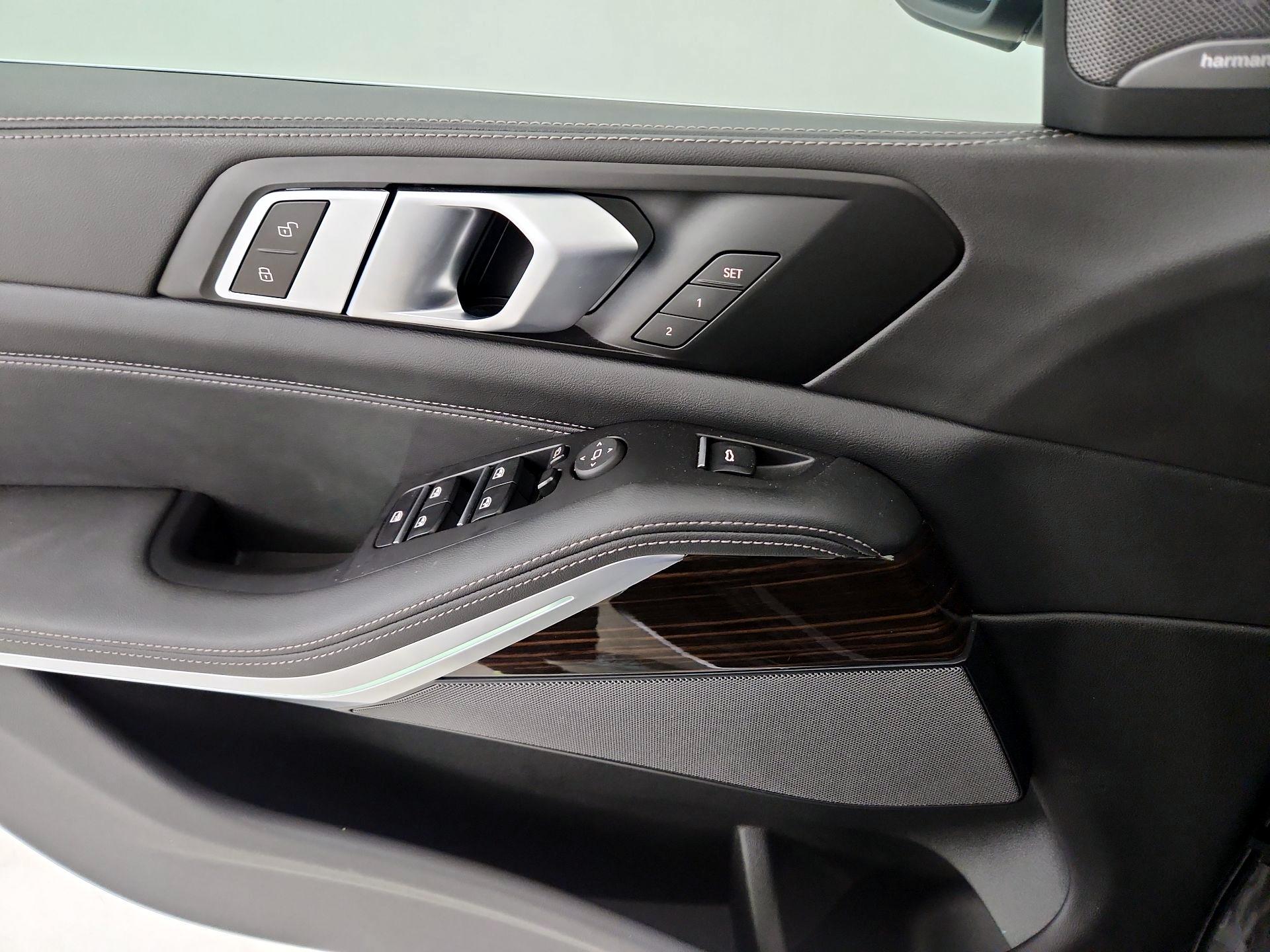 Thumbnail: 2024 BMW X5 - 12