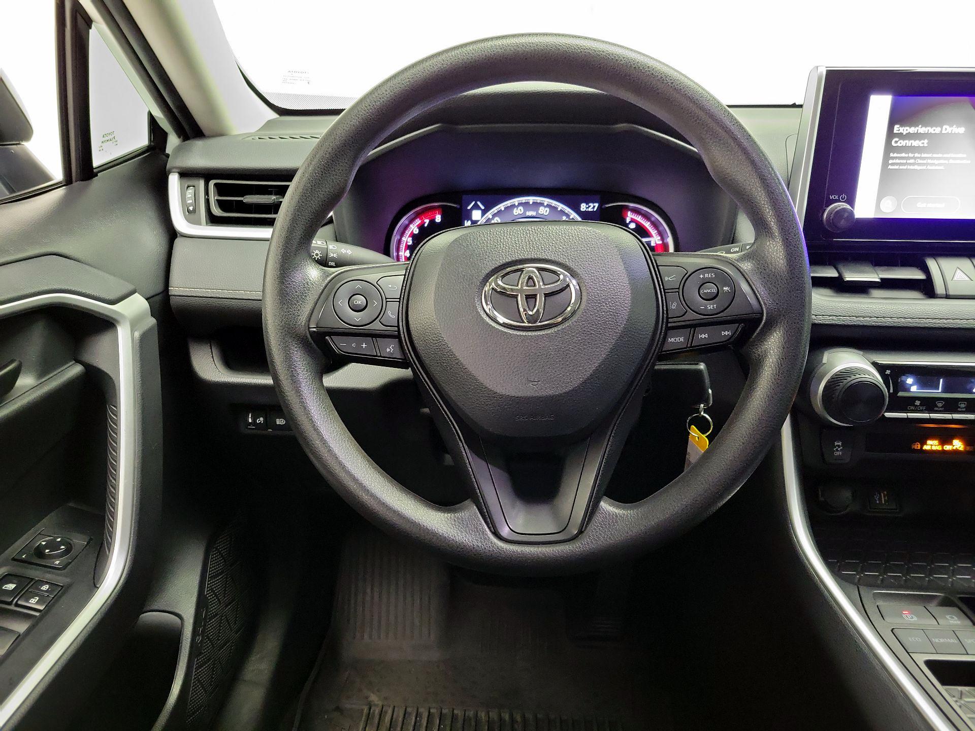 Thumbnail: 2024 Toyota RAV4 - 10