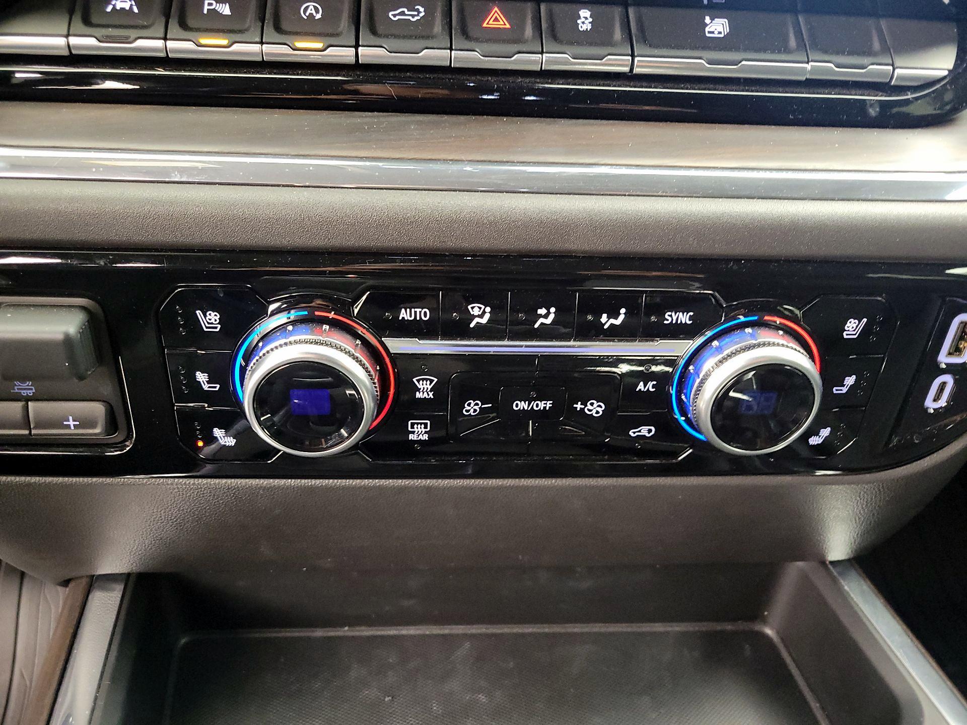 Thumbnail: 2024 GMC Sierra 1500 - 16