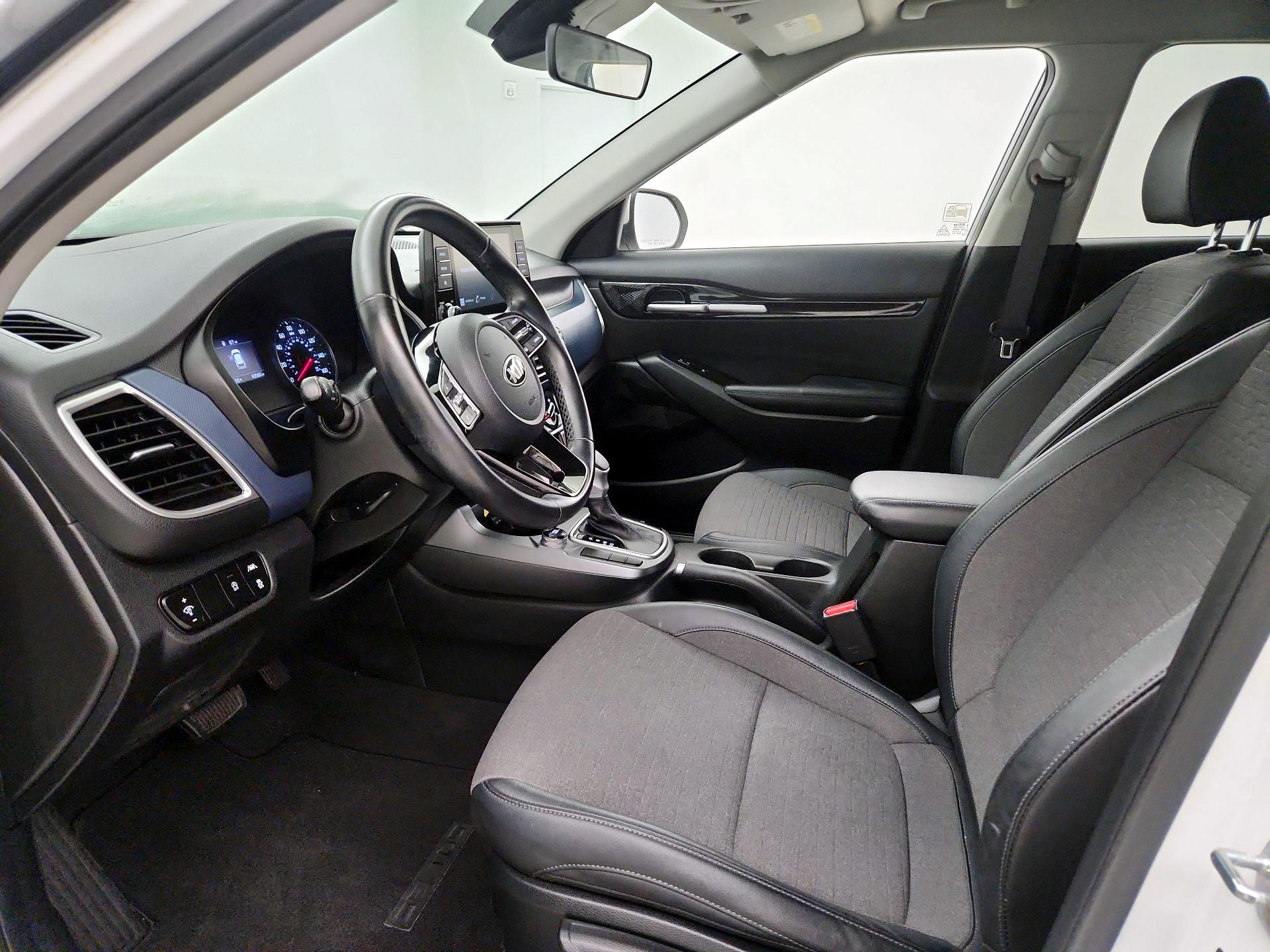 Thumbnail: 2021 Kia Seltos - 11