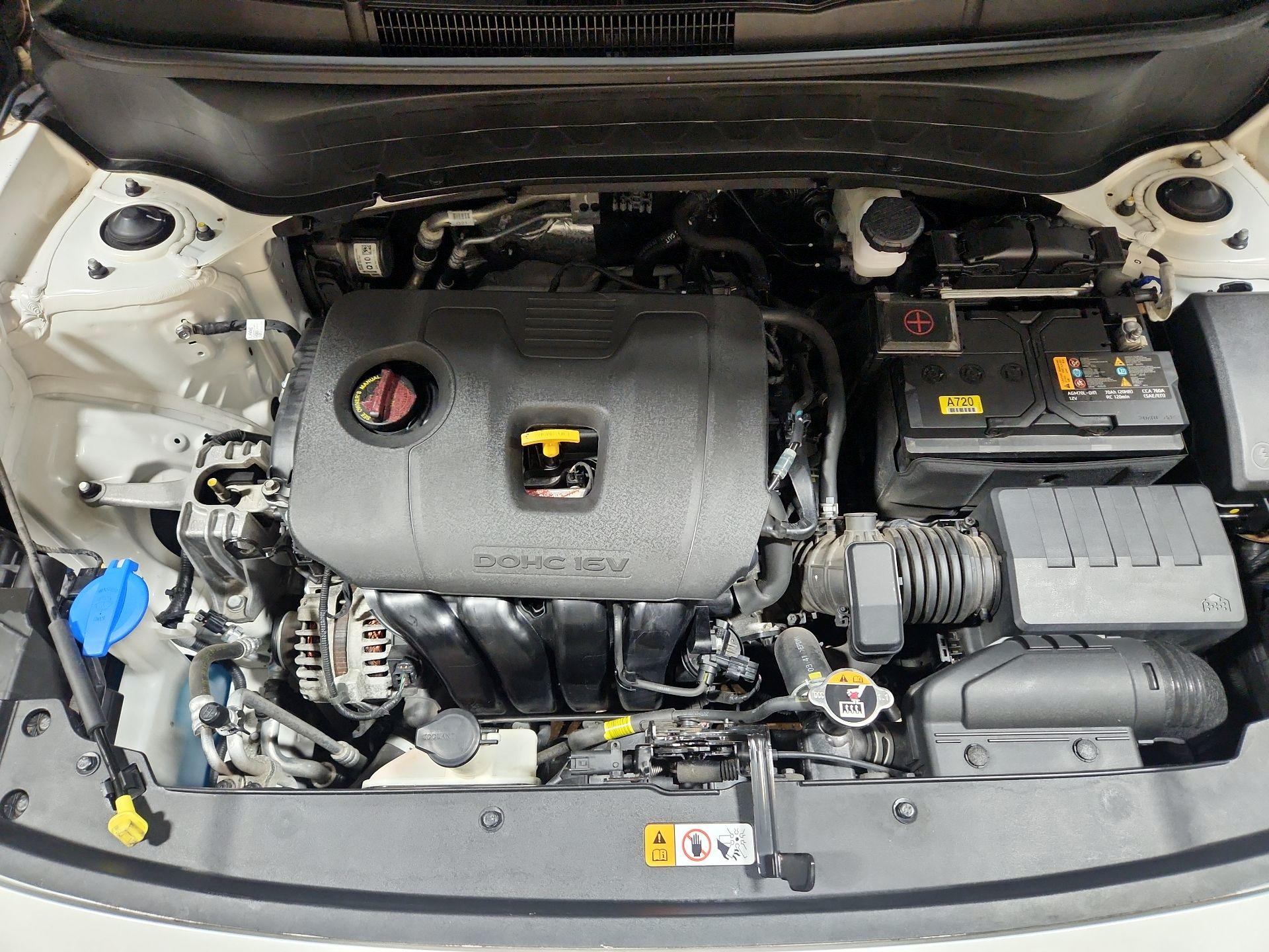 Thumbnail: 2021 Kia Seltos - 17