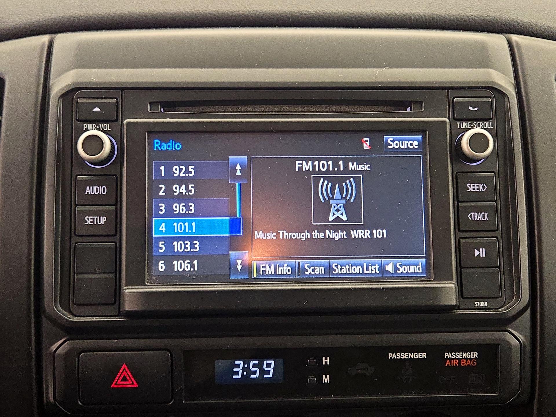 Thumbnail: 2014 Toyota Tacoma - 14