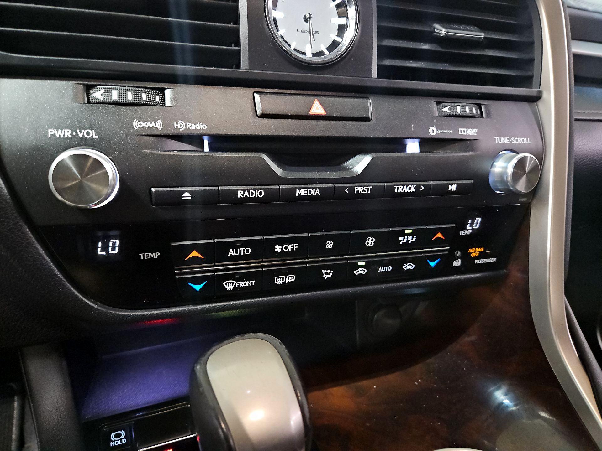 Thumbnail: 2016 Lexus RX - 17