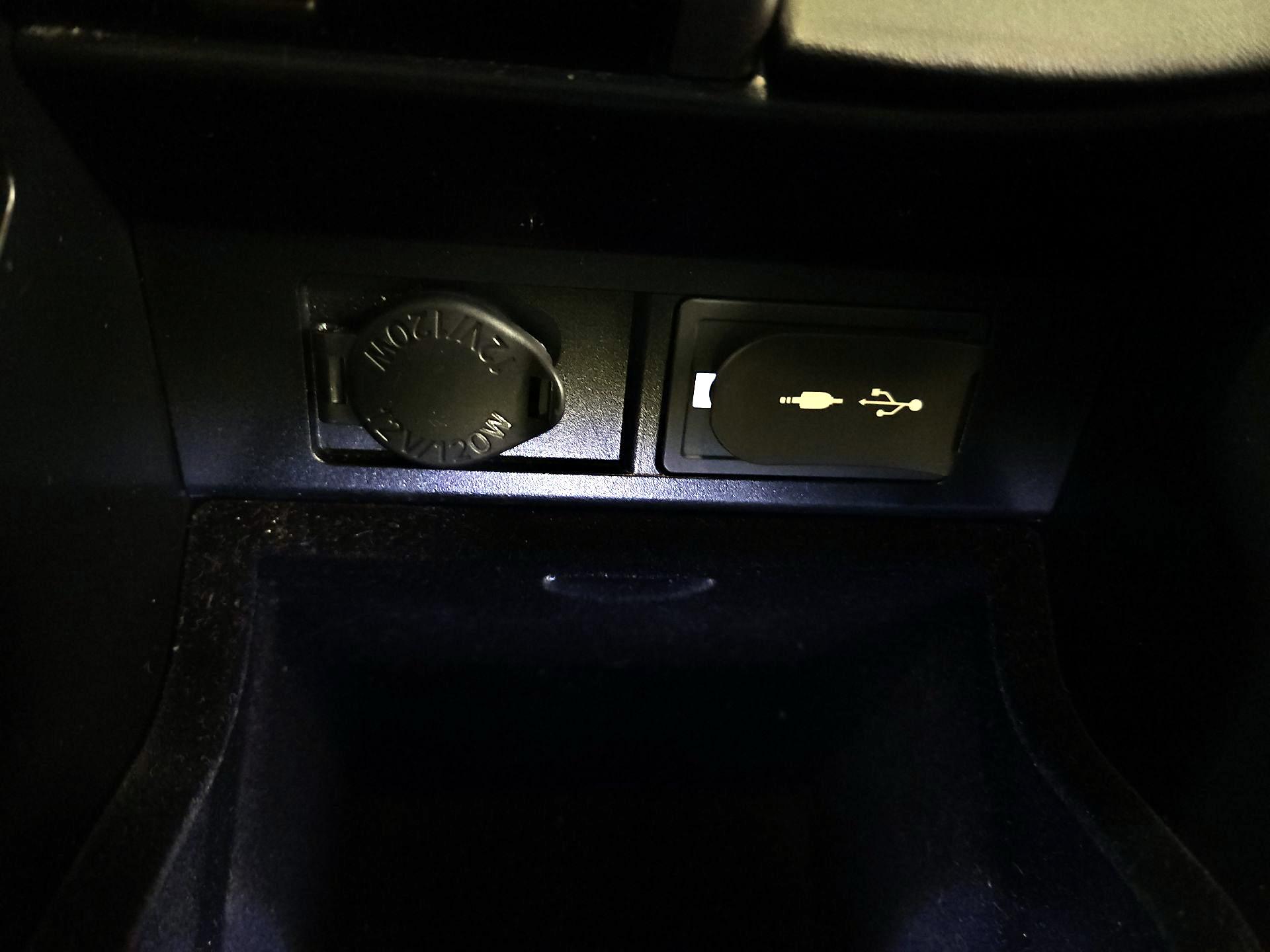 Thumbnail: 2016 Lexus RX - 19