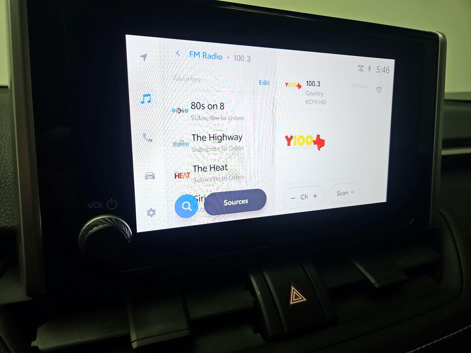 Thumbnail: 2023 Toyota RAV4 - 15