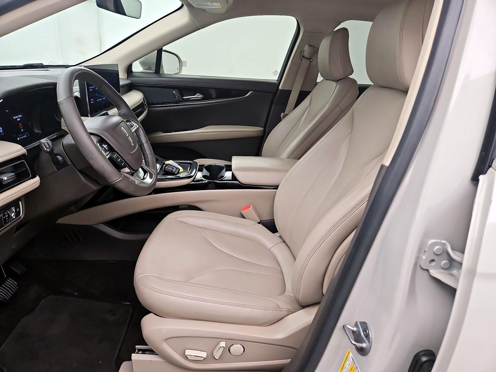 Thumbnail: 2022 Lincoln Nautilus - 11