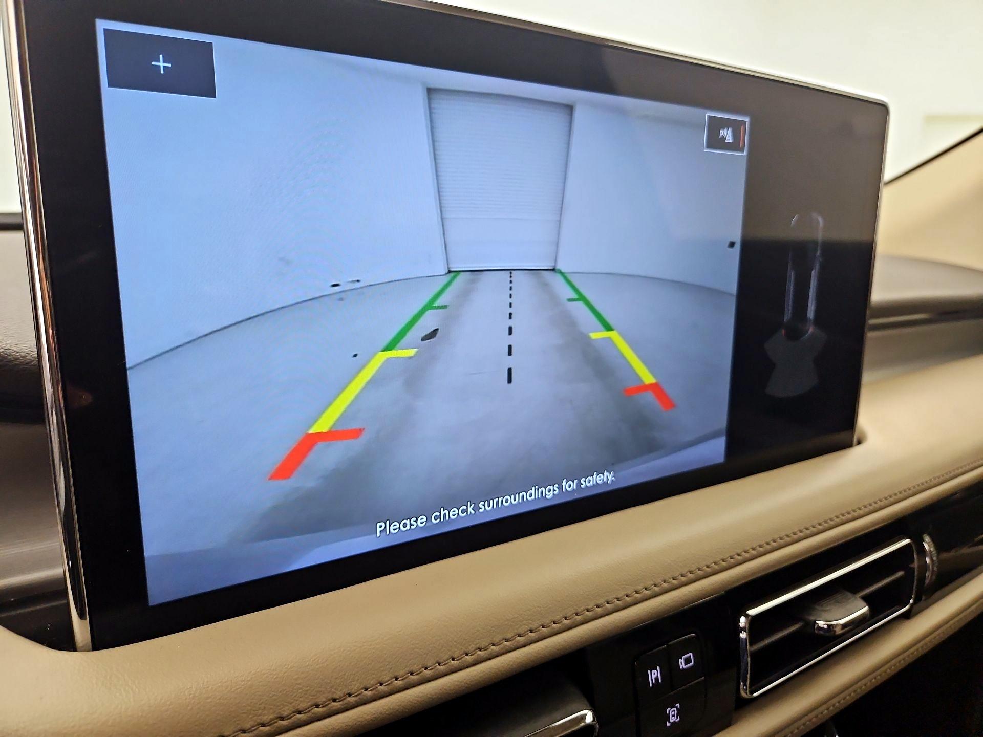 Thumbnail: 2022 Lincoln Nautilus - 14