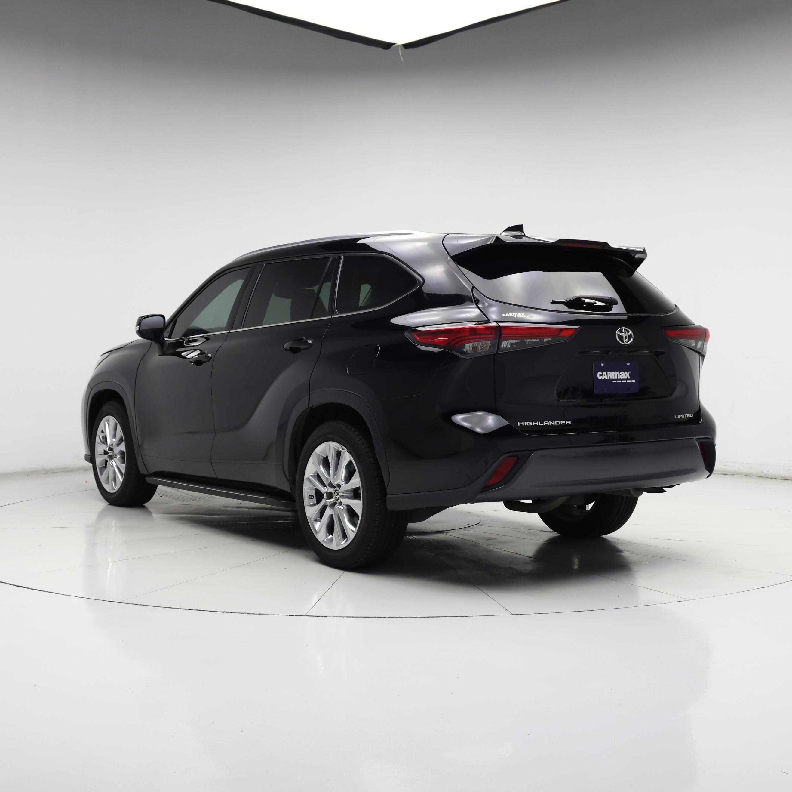 Thumbnail: 2020 Toyota Highlander - 2