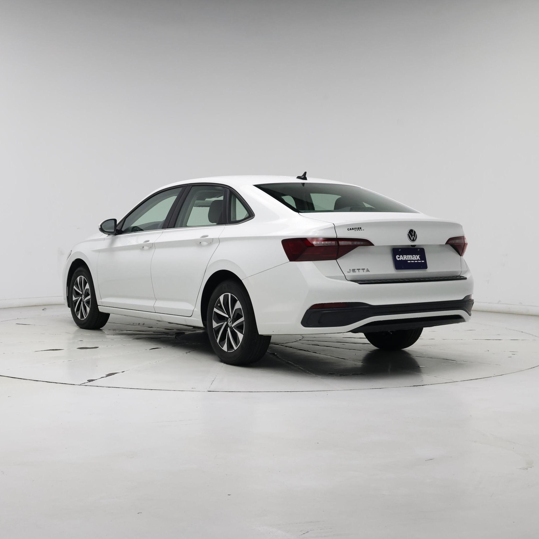 Thumbnail: 2024 Volkswagen Jetta - 2