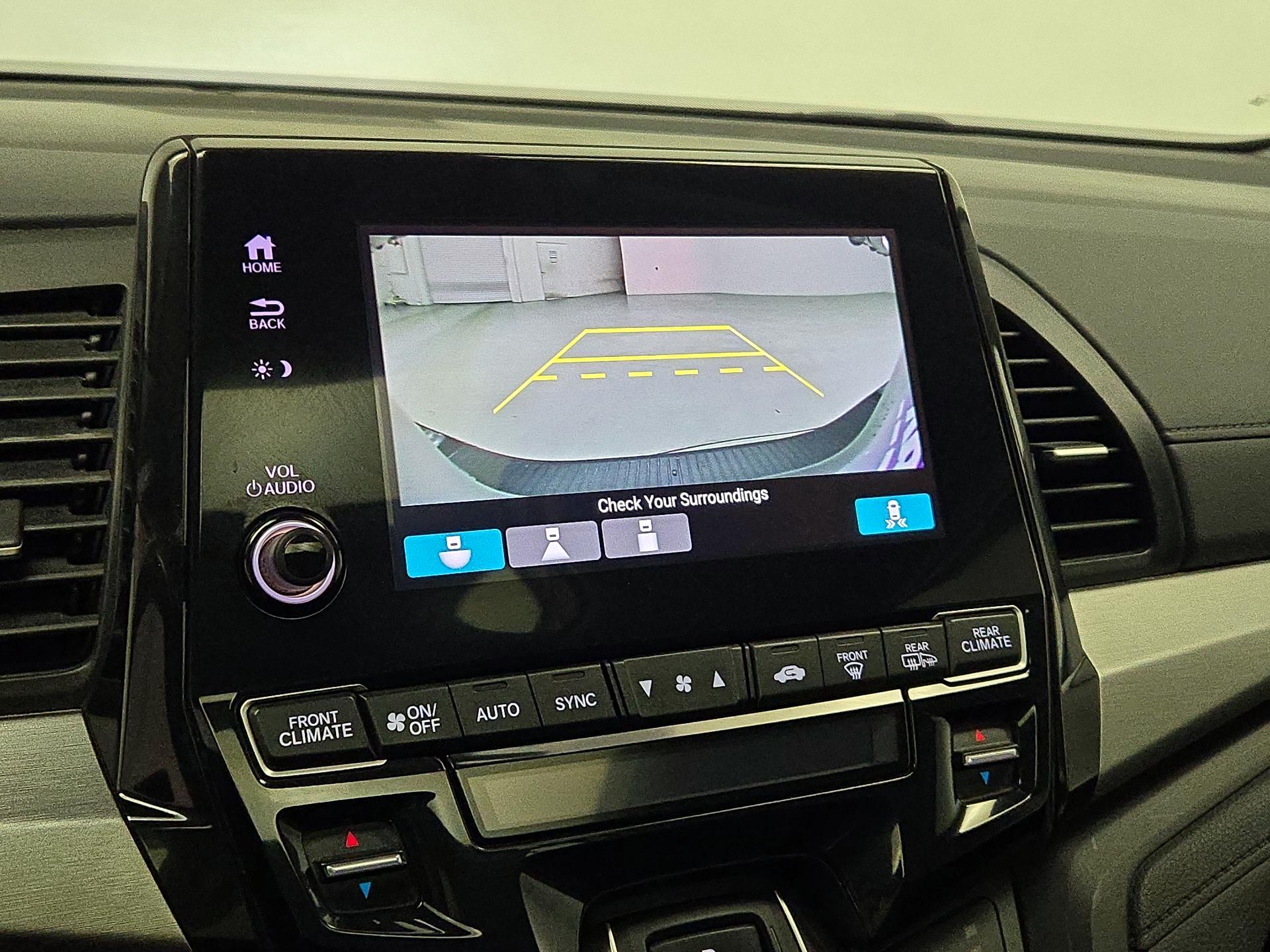 Thumbnail: 2022 Honda Odyssey - 14