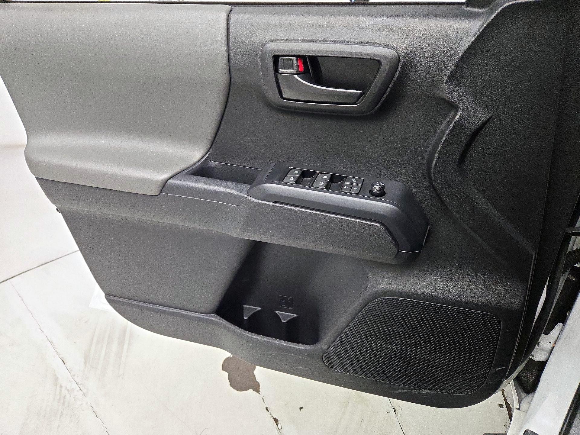 Thumbnail: 2023 Toyota Tacoma - 12