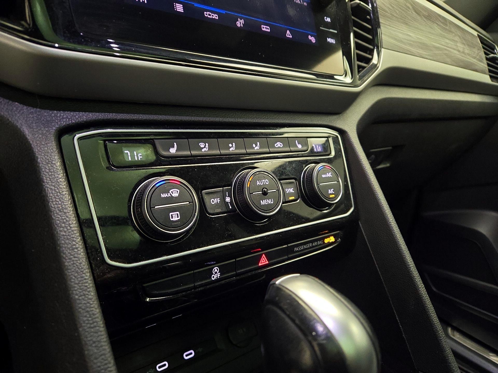 Thumbnail: 2022 Volkswagen Atlas - 15