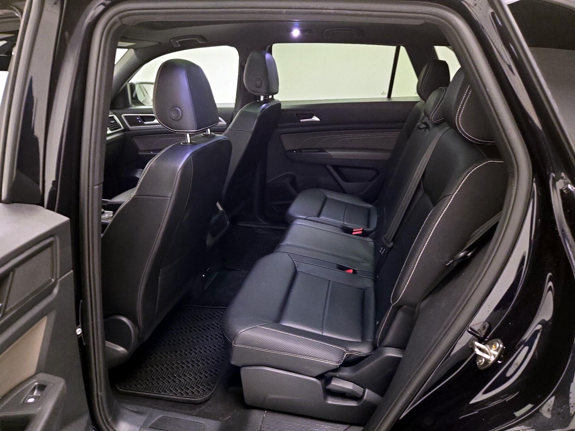 Thumbnail: 2022 Volkswagen Atlas - 19