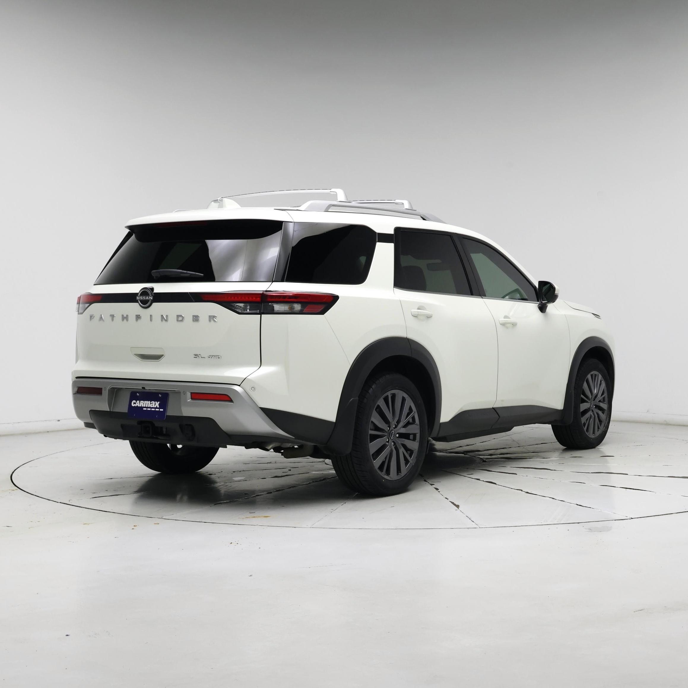 Thumbnail: 2023 Nissan Pathfinder - 8