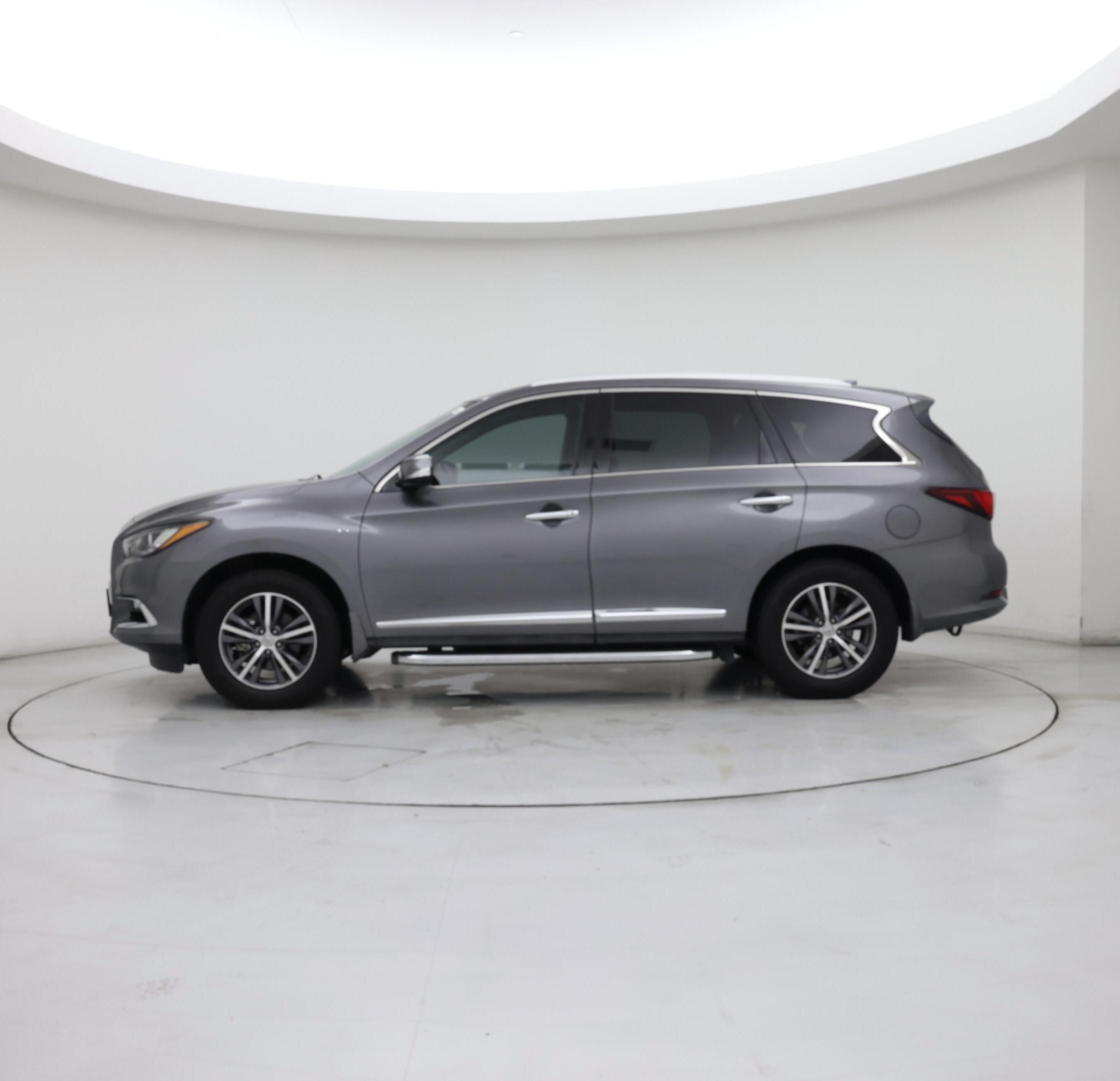 Thumbnail: 2017 INFINITI QX60 - 3