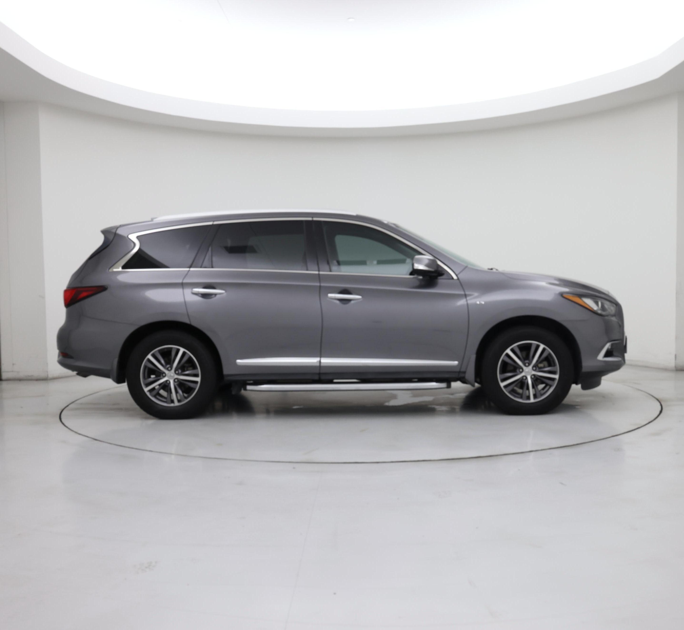 Thumbnail: 2017 INFINITI QX60 - 7