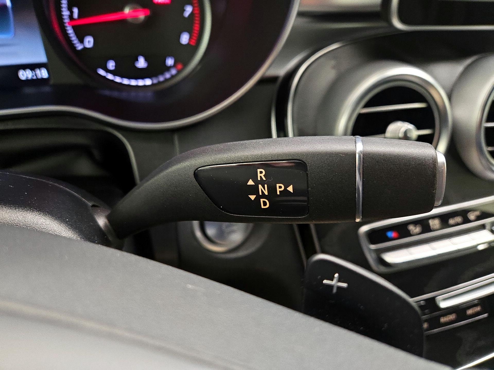 Thumbnail: 2018 Mercedes-Benz GLC - 17