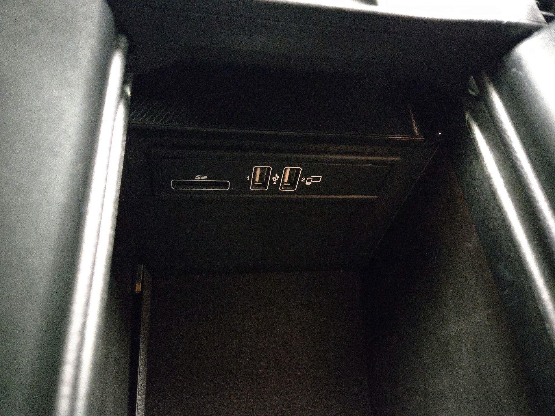 Thumbnail: 2018 Mercedes-Benz GLC - 18