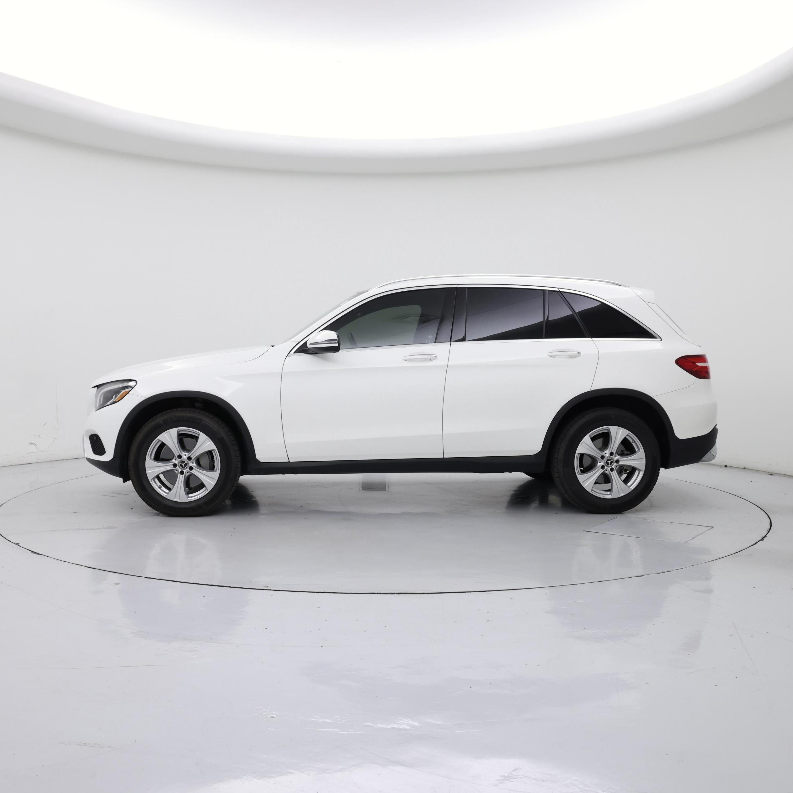 Thumbnail: 2018 Mercedes-Benz GLC - 3