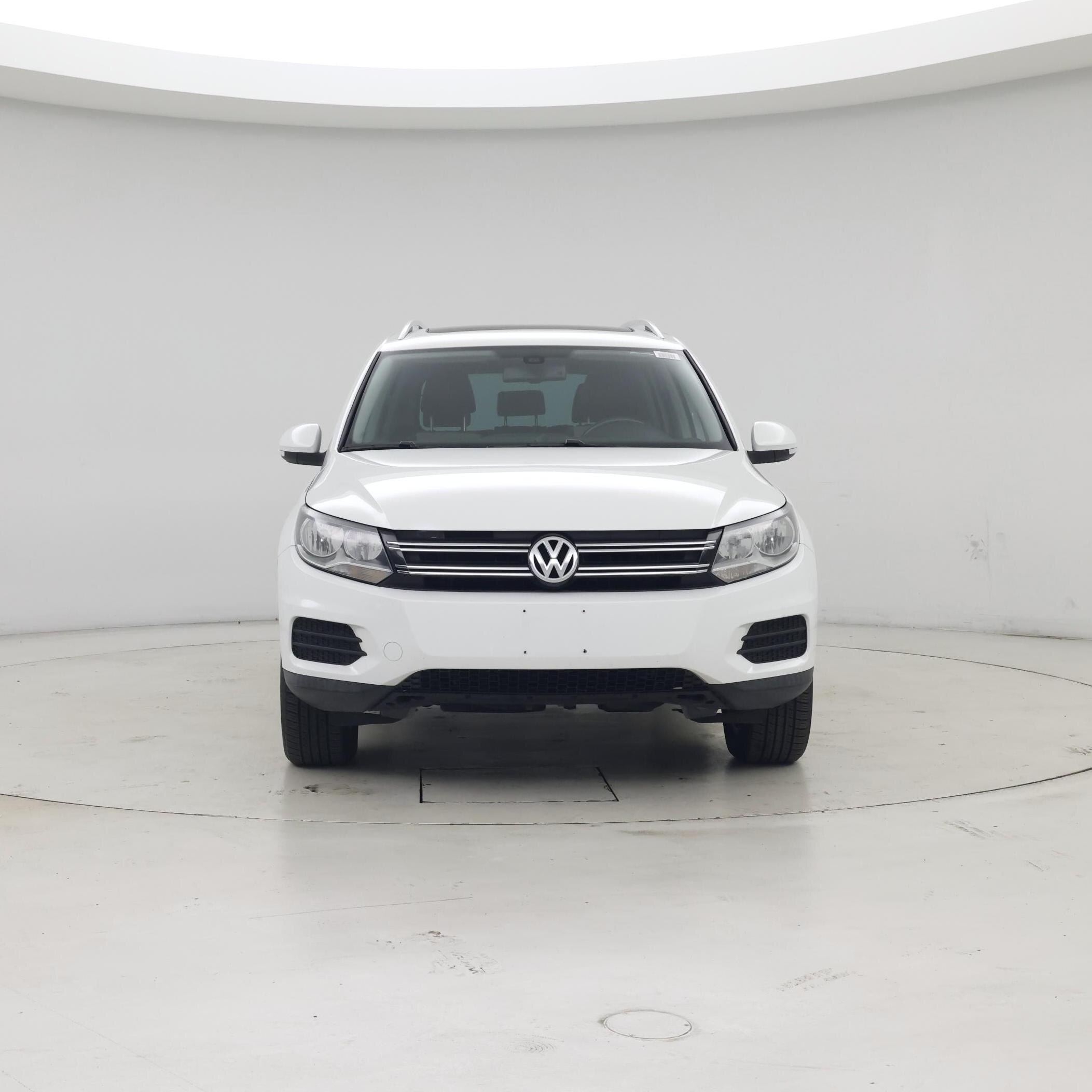 Thumbnail: 2017 Volkswagen Tiguan - 5