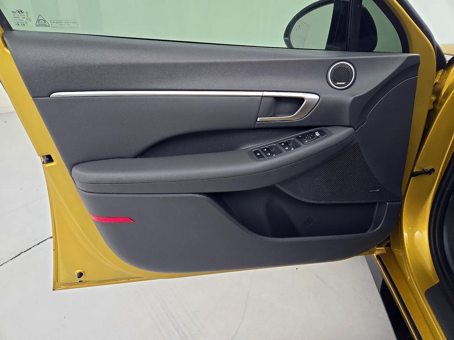 Thumbnail: 2020 Hyundai Sonata - 12