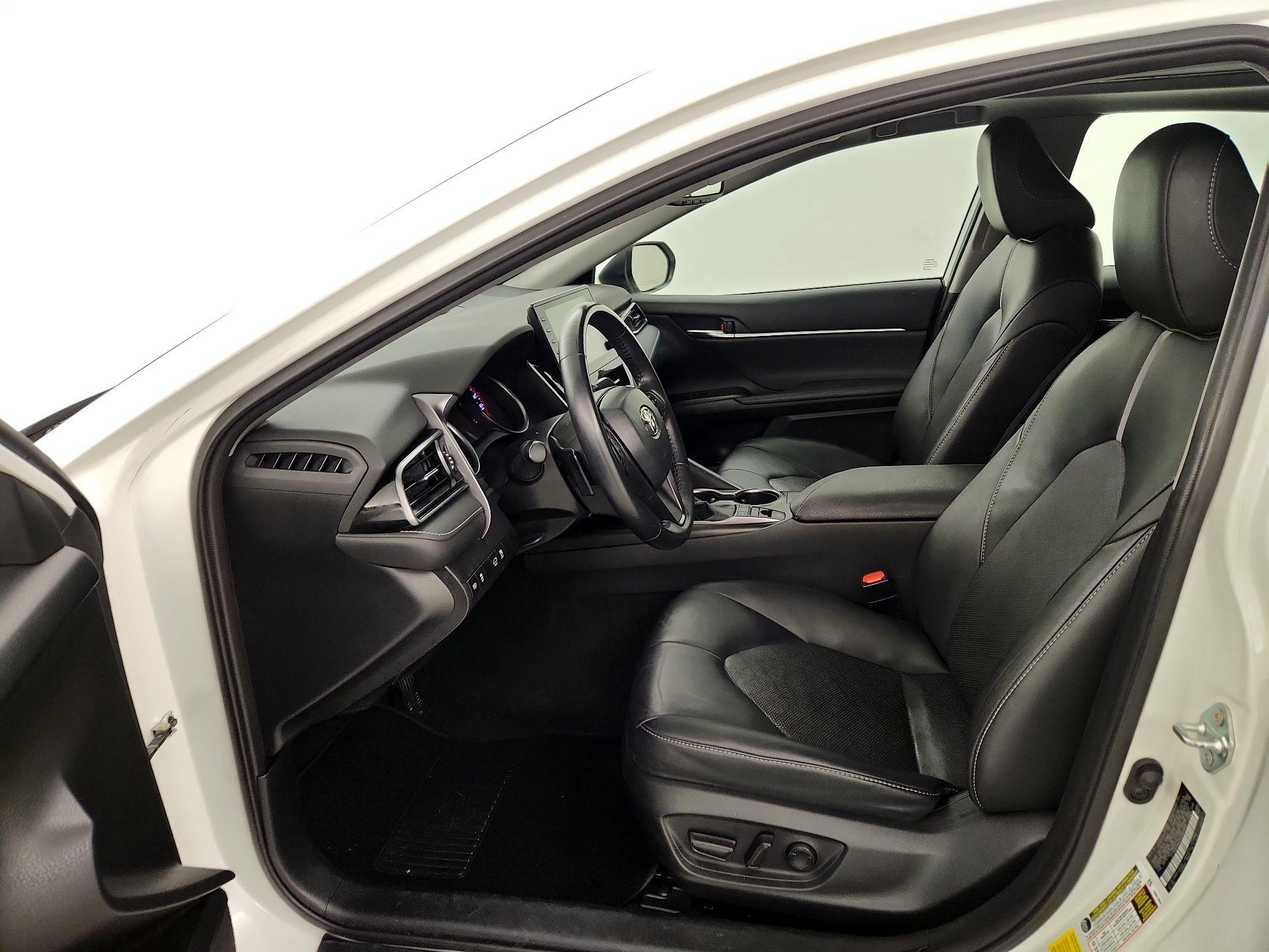 Thumbnail: 2023 Toyota Camry - 11