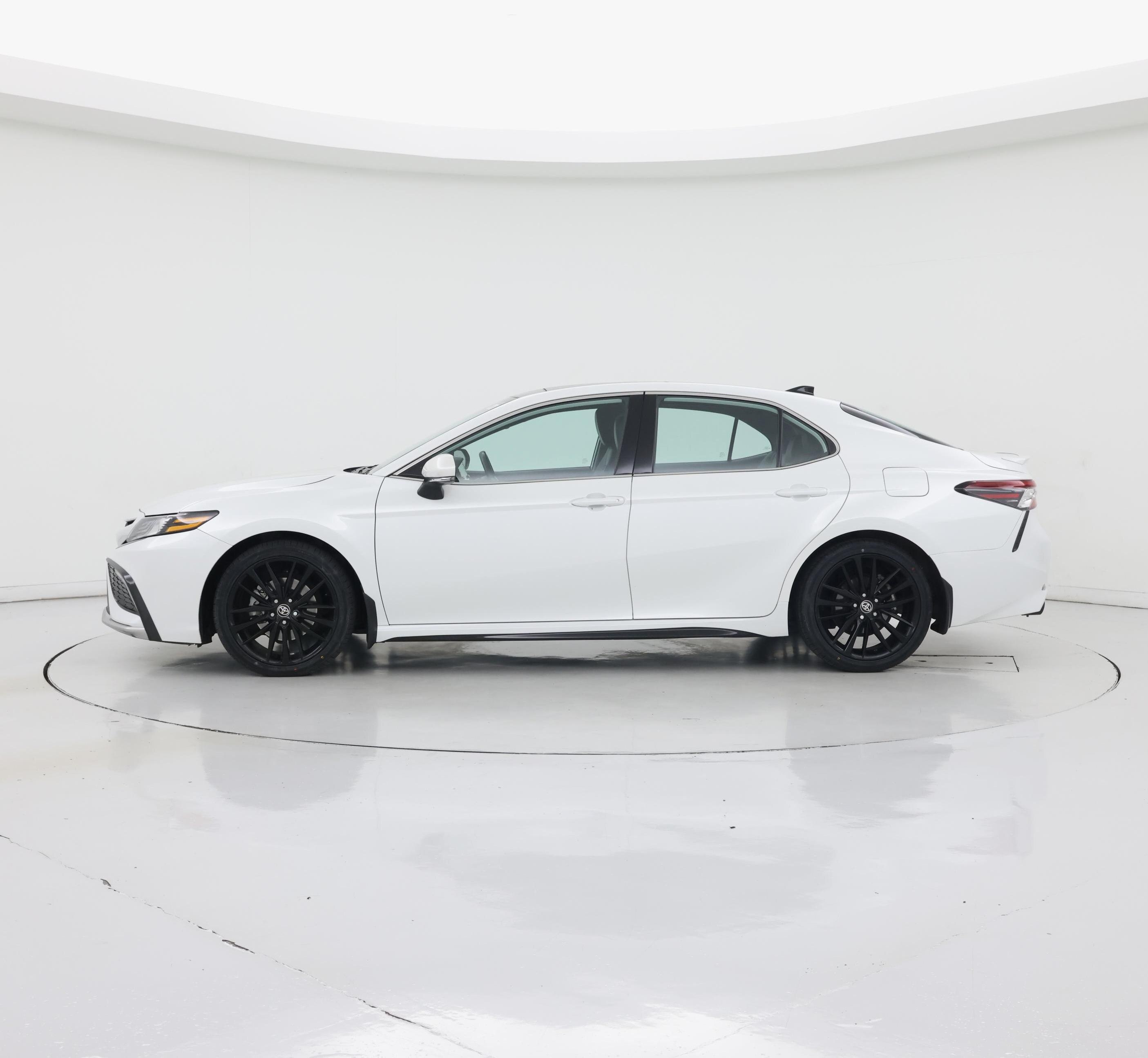 Thumbnail: 2023 Toyota Camry - 3