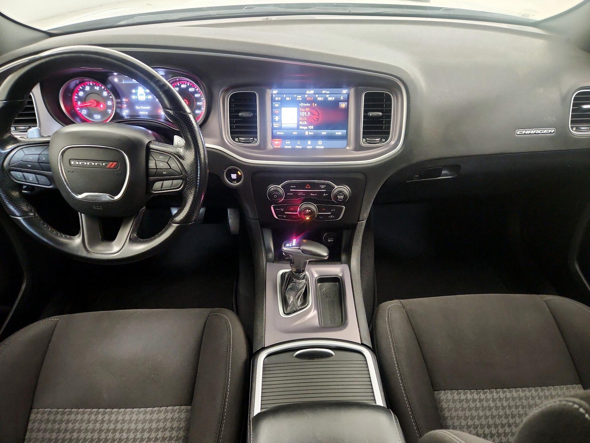 Thumbnail: 2021 Dodge Charger - 9