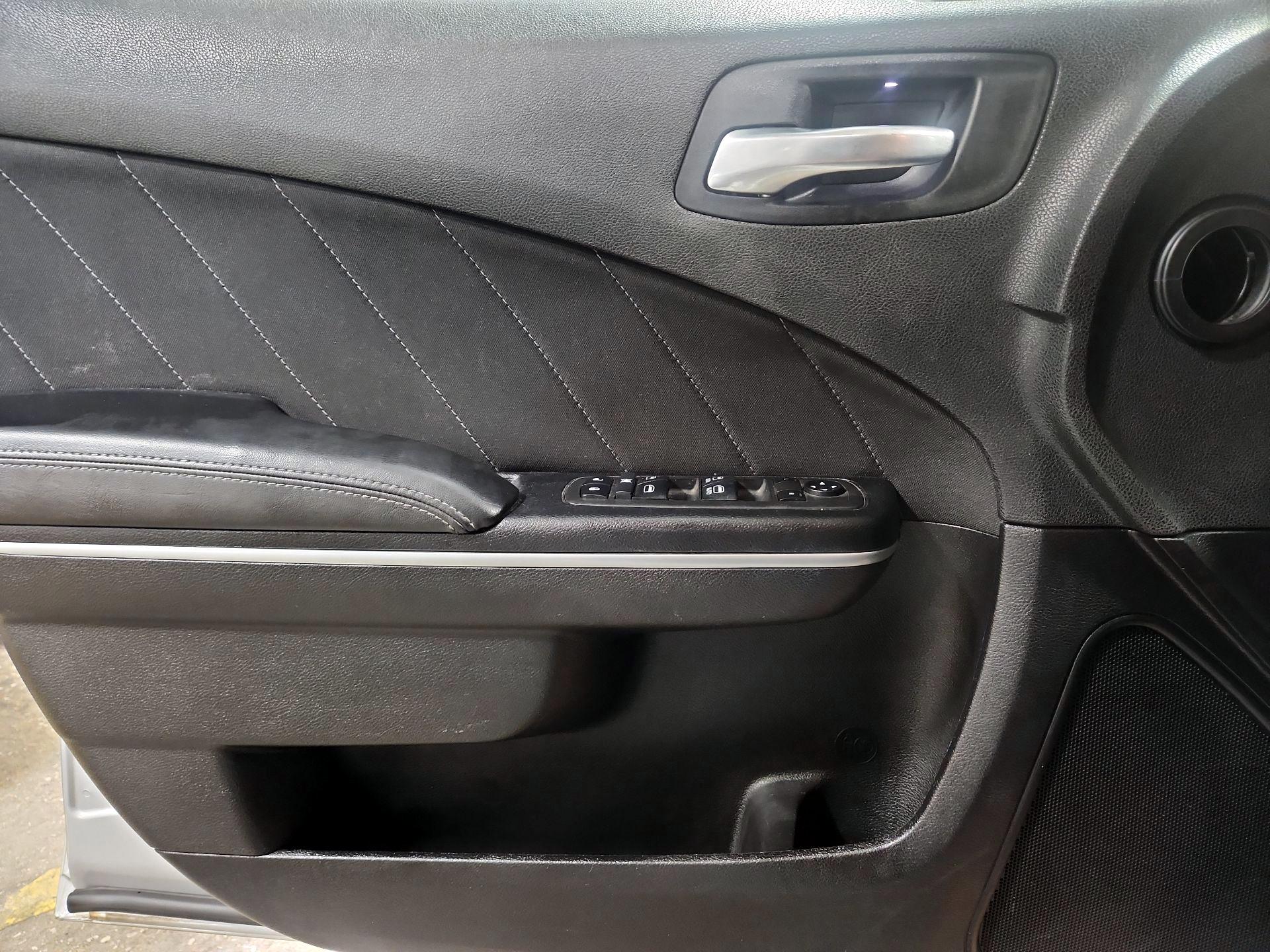 Thumbnail: 2021 Dodge Charger - 12