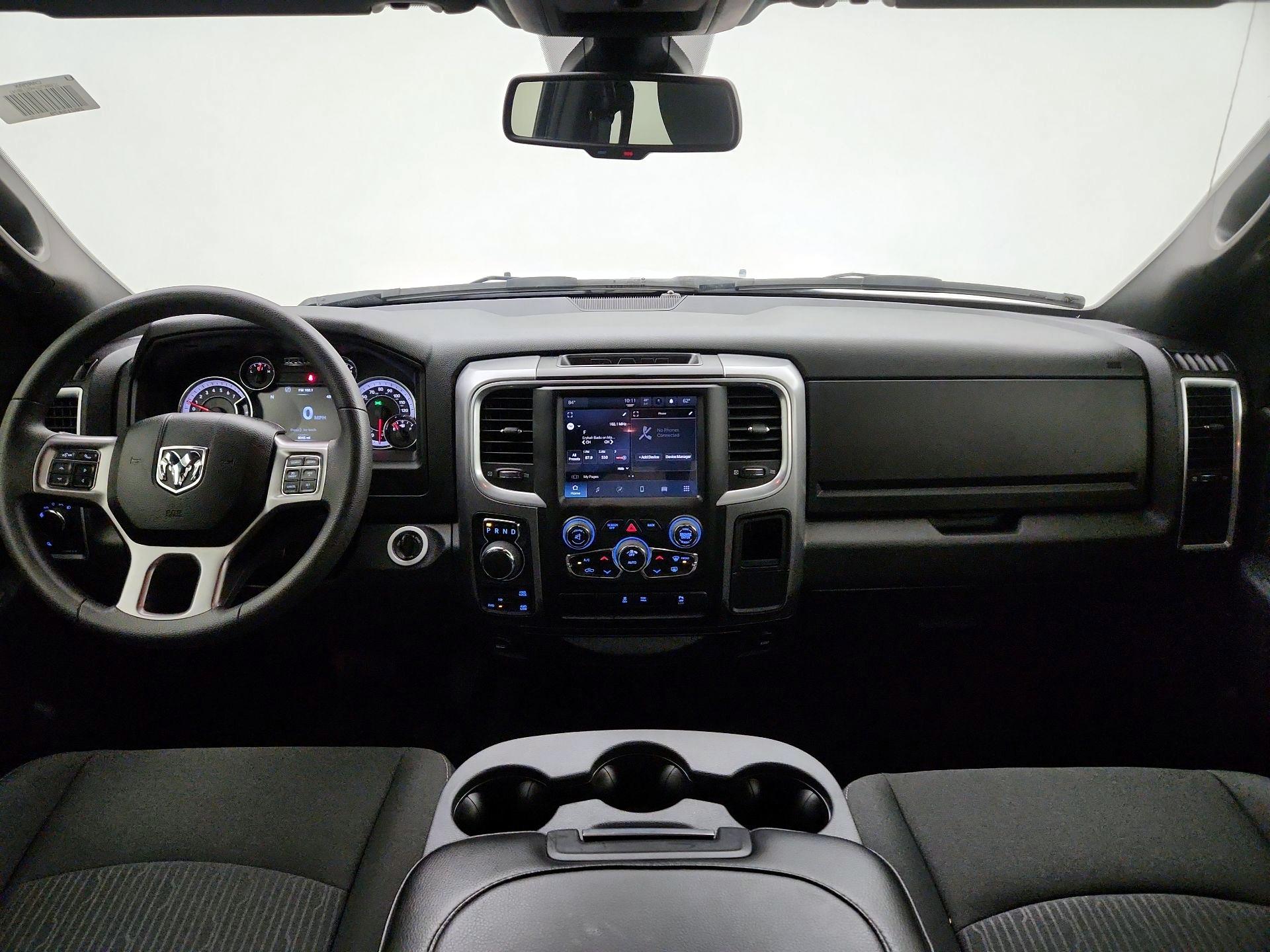 Thumbnail: 2024 RAM 1500 Classic - 9