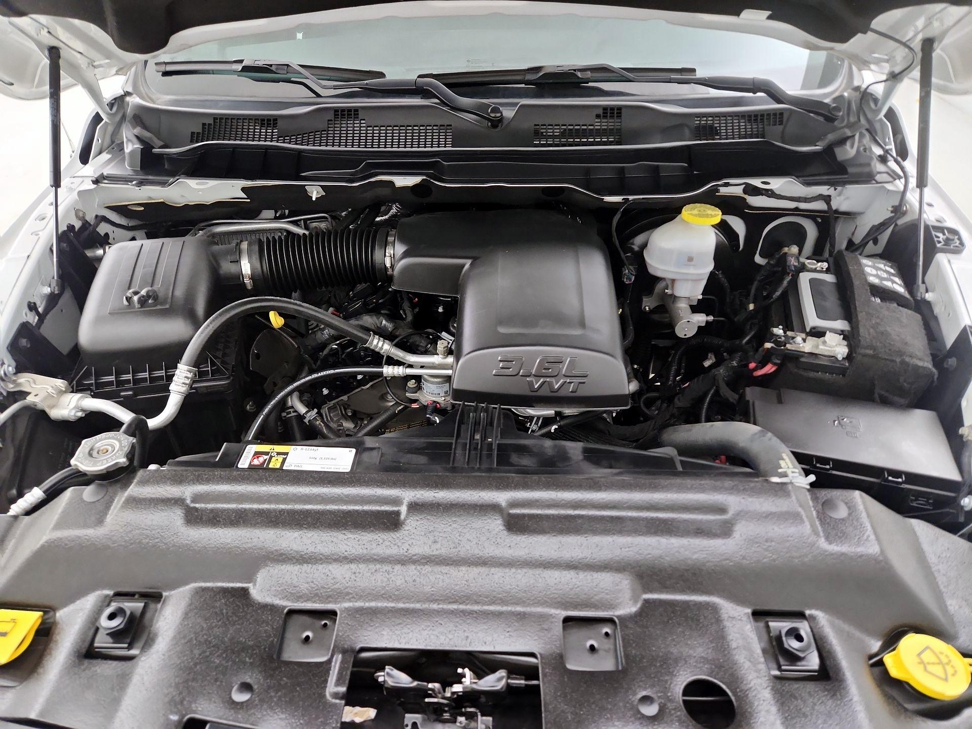 Thumbnail: 2024 RAM 1500 Classic - 17