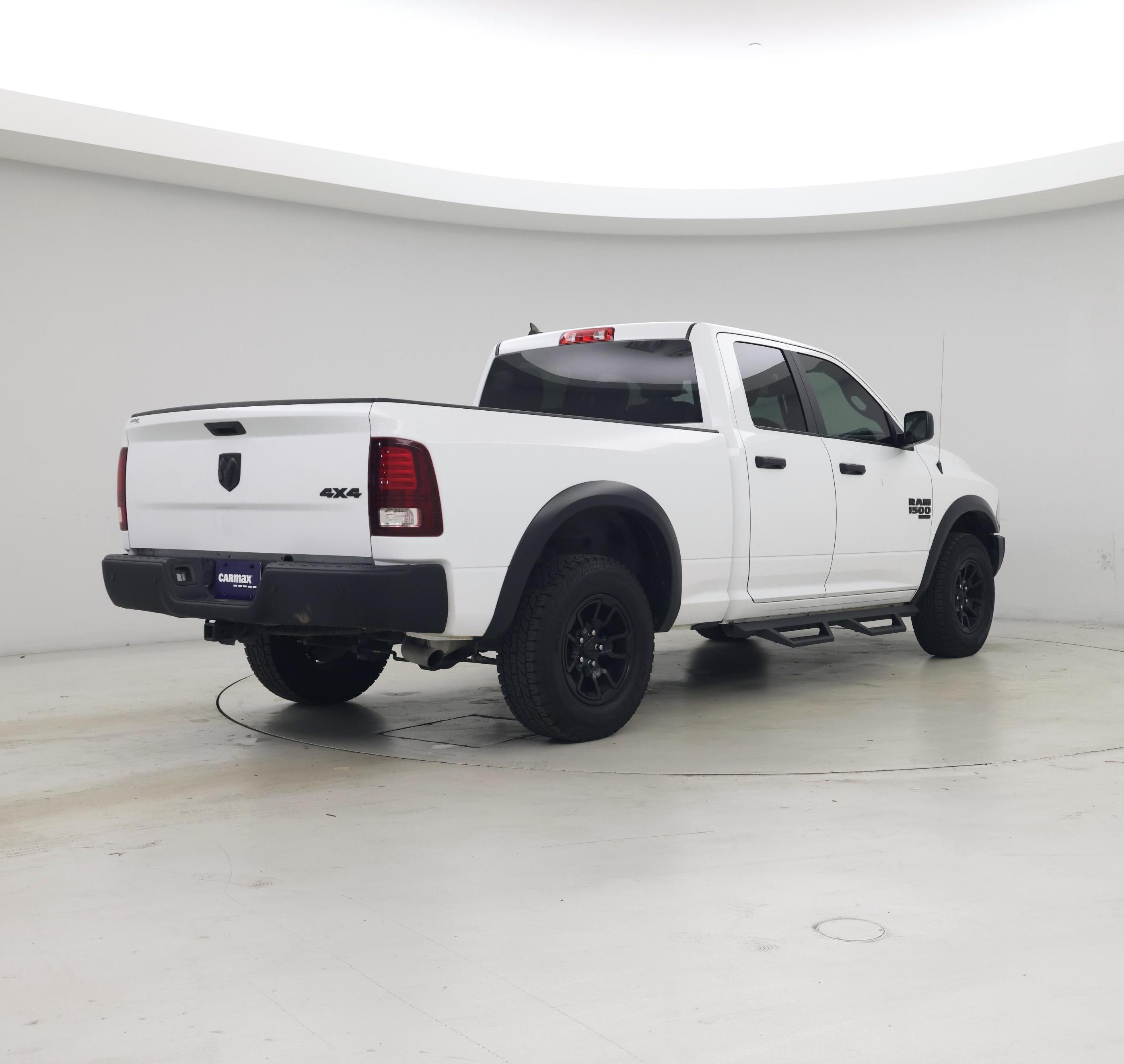 Thumbnail: 2024 RAM 1500 Classic - 8