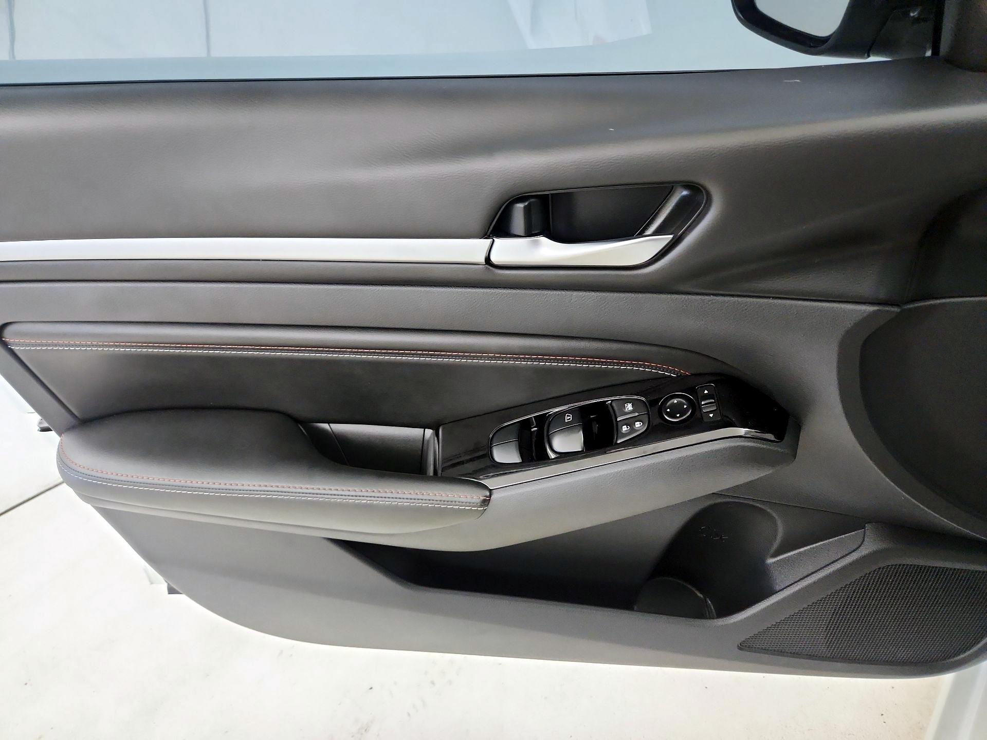 Thumbnail: 2023 Nissan Altima - 12