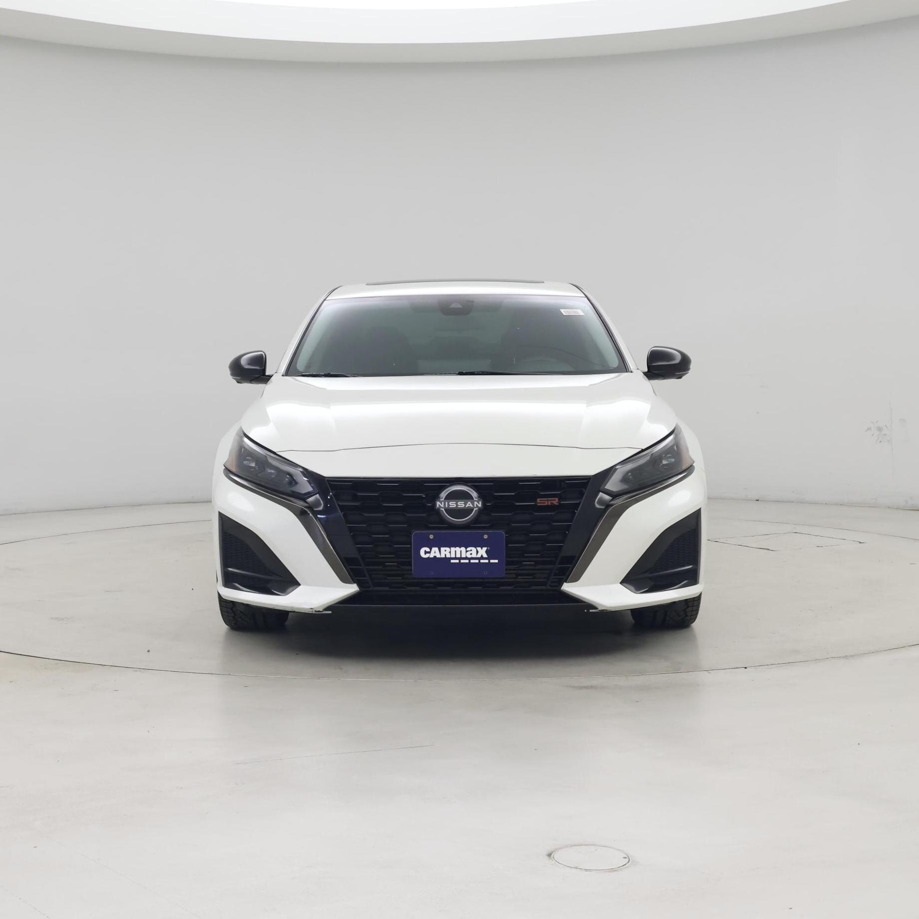 Thumbnail: 2023 Nissan Altima - 5