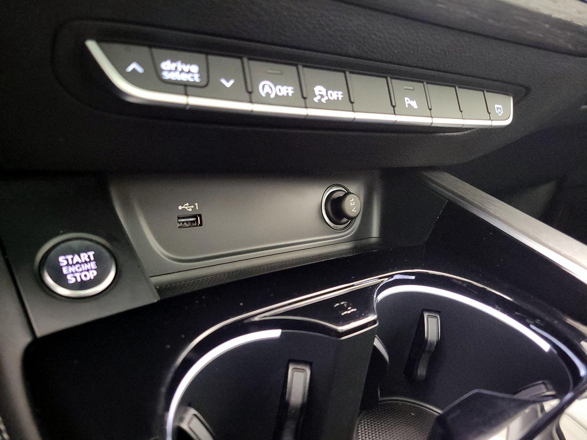 Thumbnail: 2023 Audi A4 - 19