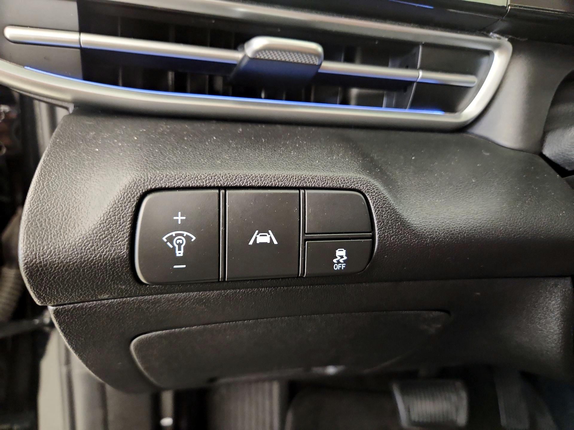 Thumbnail: 2023 Hyundai Elantra - 13