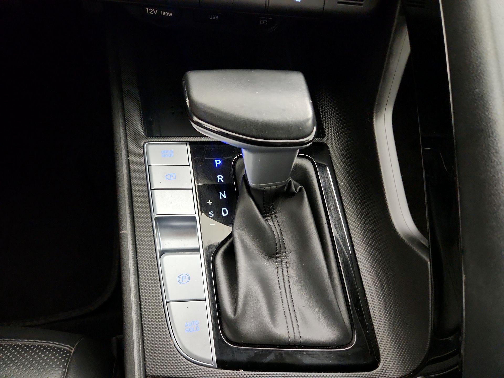 Thumbnail: 2023 Hyundai Elantra - 18