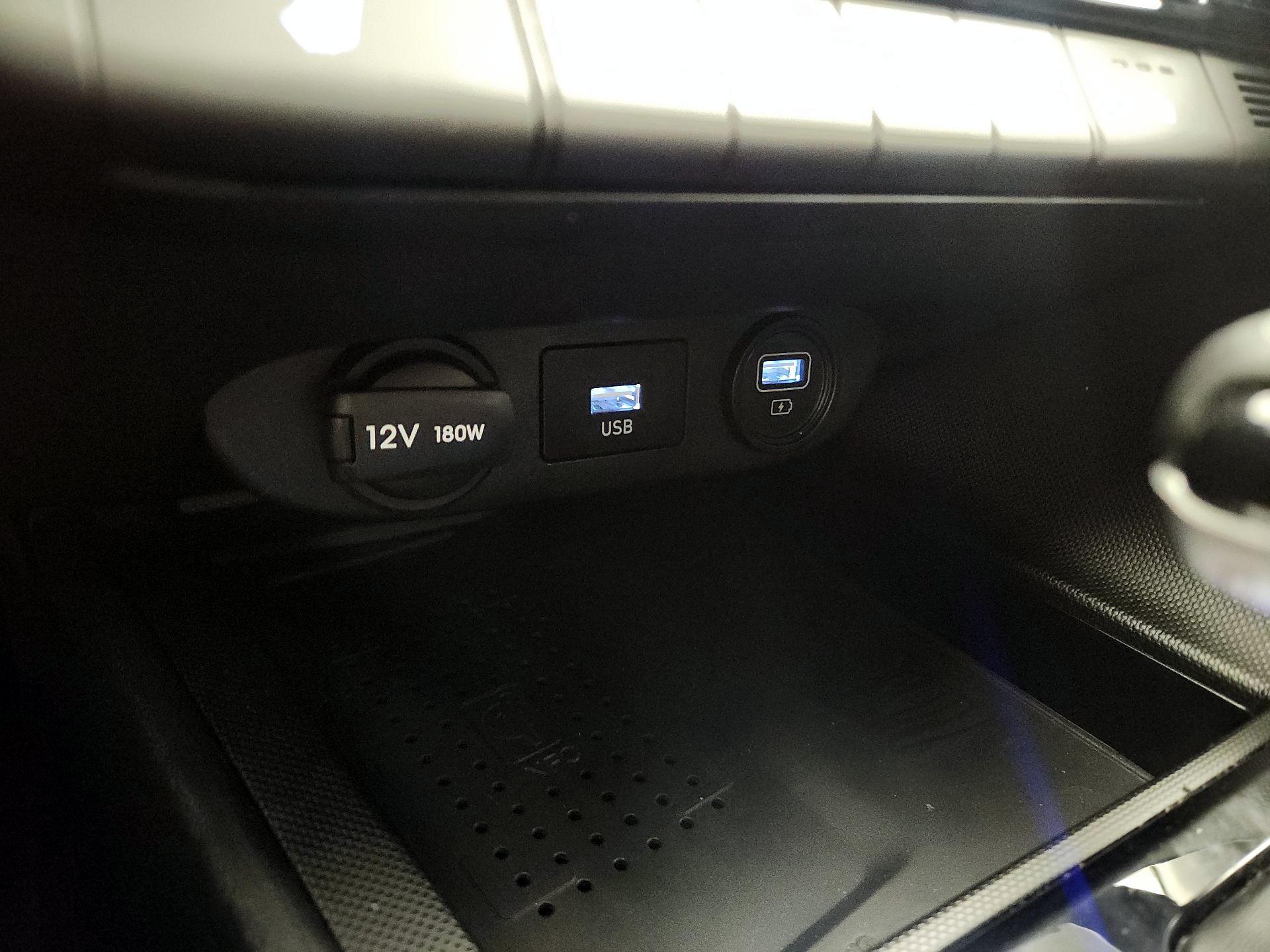 Thumbnail: 2023 Hyundai Elantra - 19